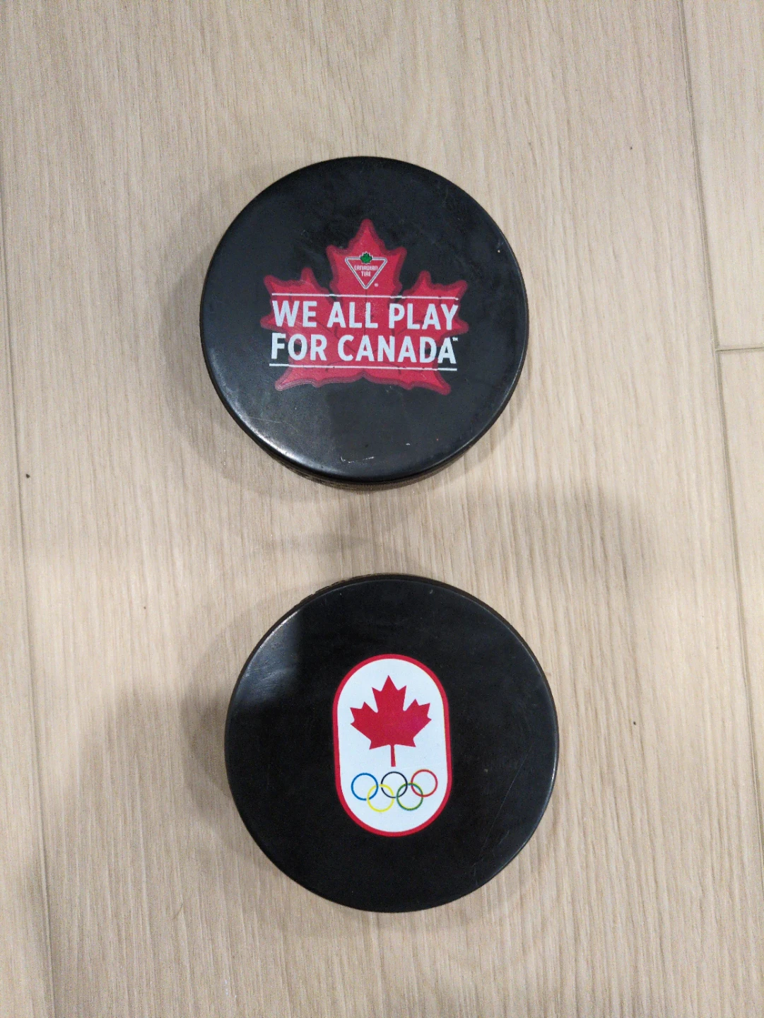 Set of 2 Hockey Pucks - Canada & Sport Chek