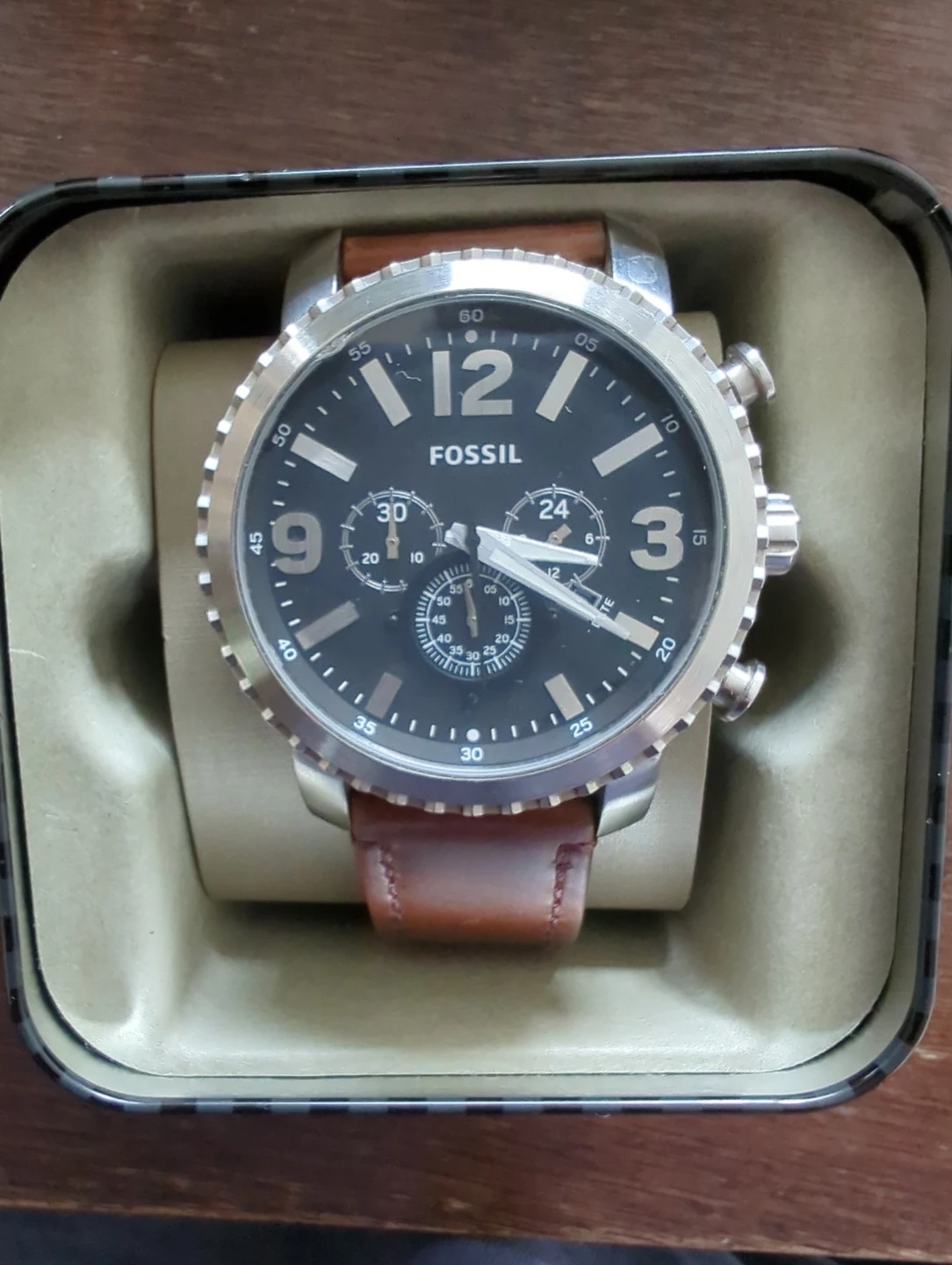 Fossil Chronograph Watch with Brown Leather Strap - photo 2