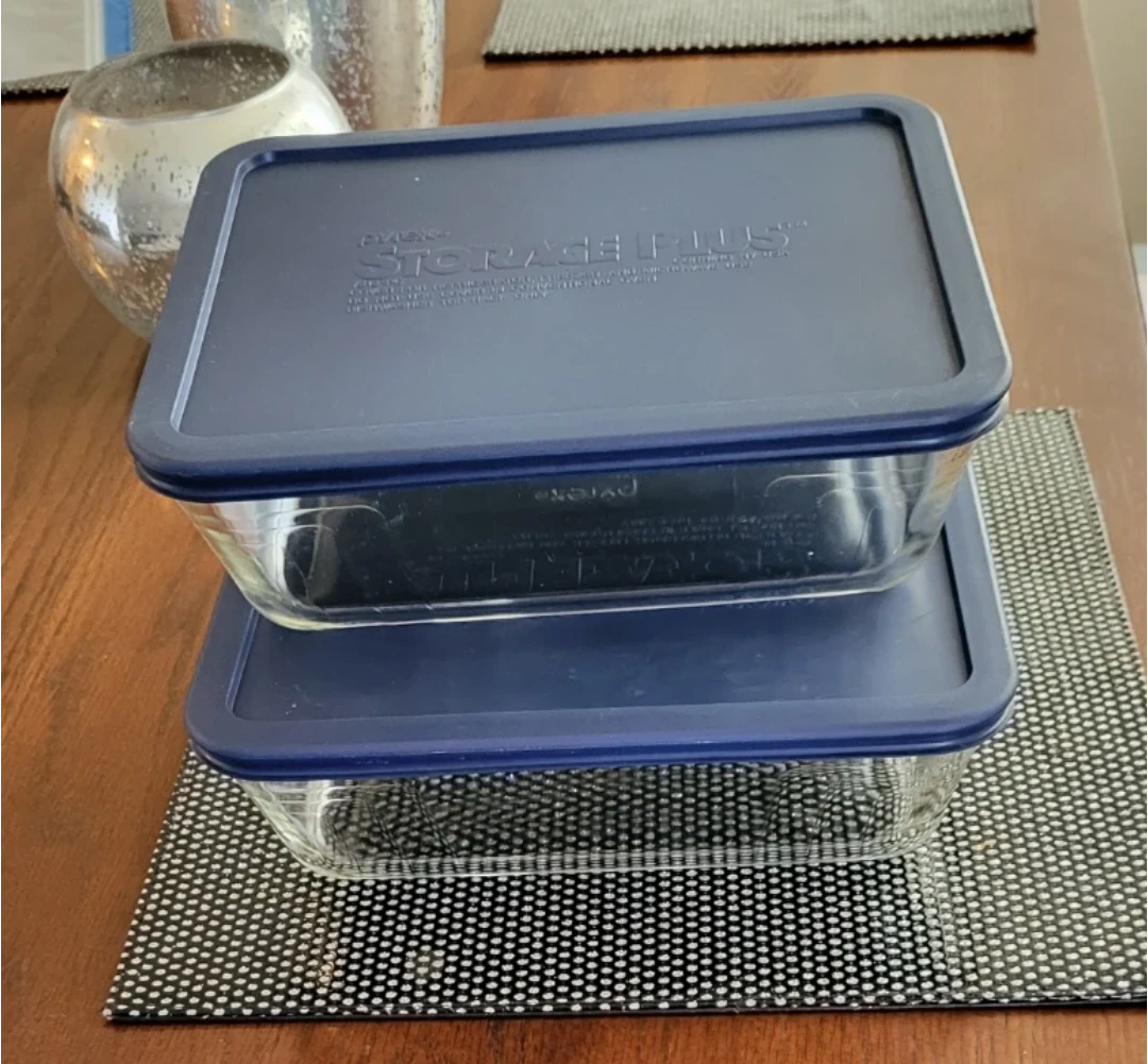 Pyrex Storage Plus Glass Food Containers (Set of 2)