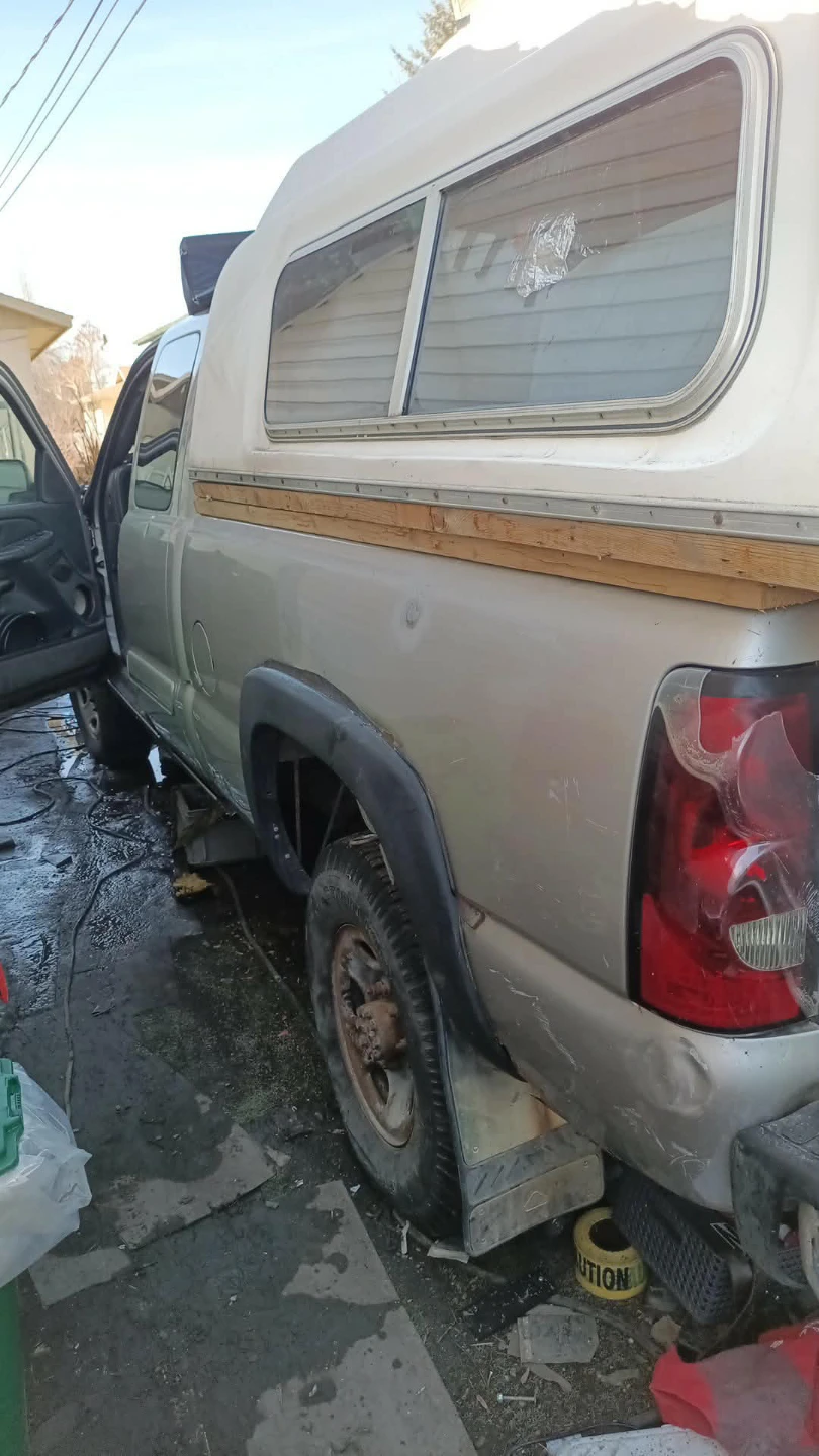 Chevrolet 2500 ex cab SB 4x4  cw Canopy - photo 2