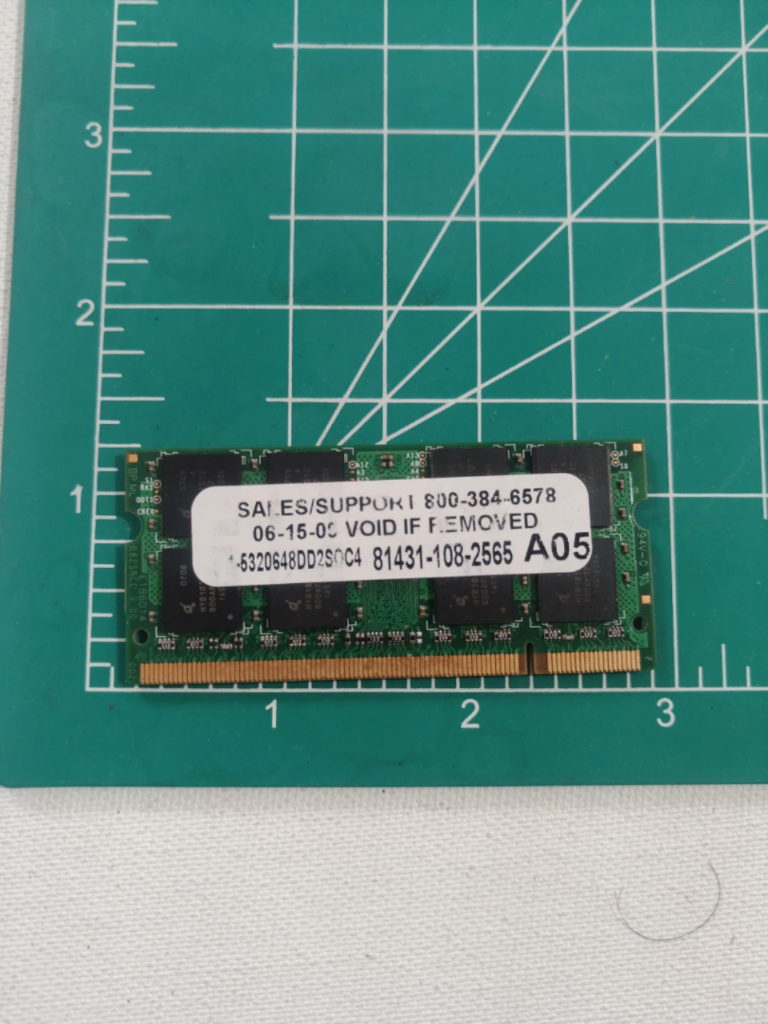1GB PC2-4200 CL4 DDR2 Laptop RAM Module - photo 2