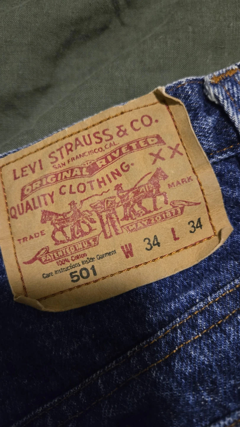 Levi's 501 Denim Shorts Size 34/ 34 - photo 3