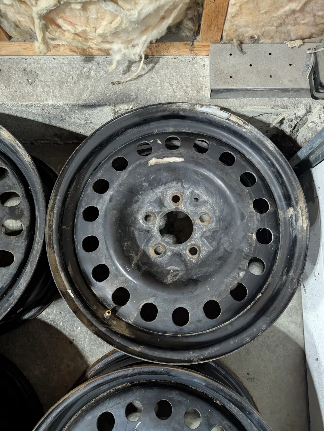(4)-17 inch steel rims 5x114.3 - photo 4
