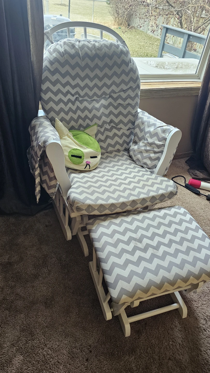 Glider Chair and Ottoman Set - Grey Chevron