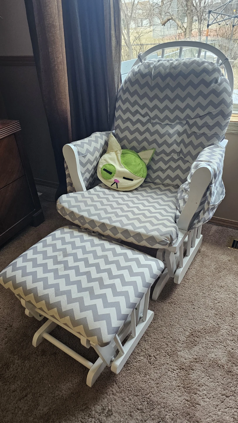 Glider Chair and Ottoman Set - Grey Chevron - photo 2
