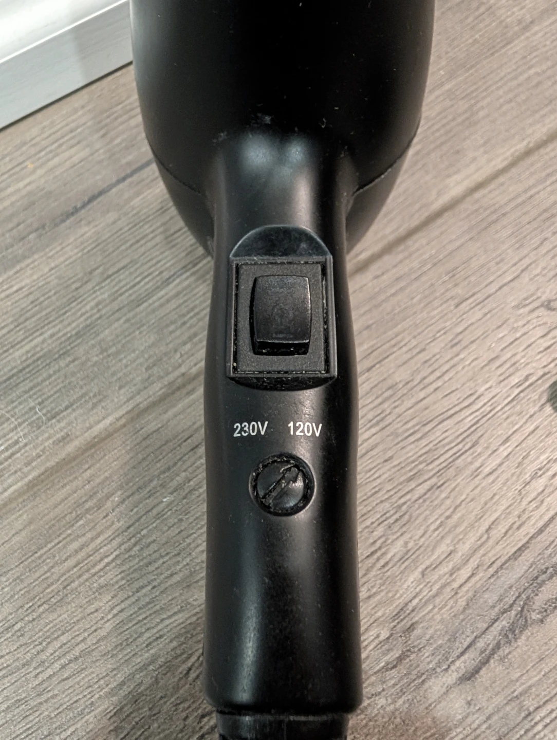 GUC - Hair Forensic Compact  Travel Velocity 1100 Hair Dryer - photo 4