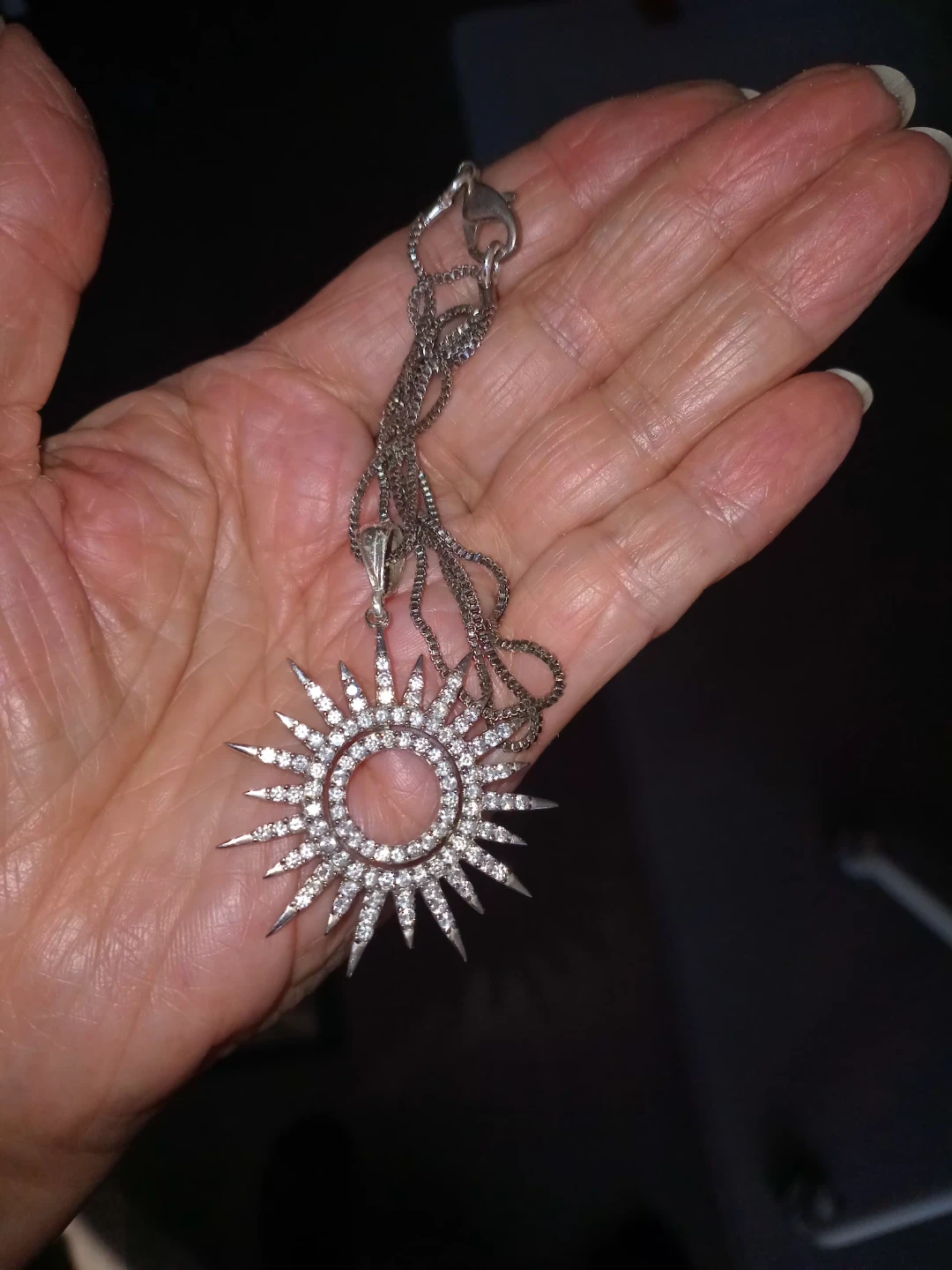 Sparkly Sun Pendant Necklace - photo 2