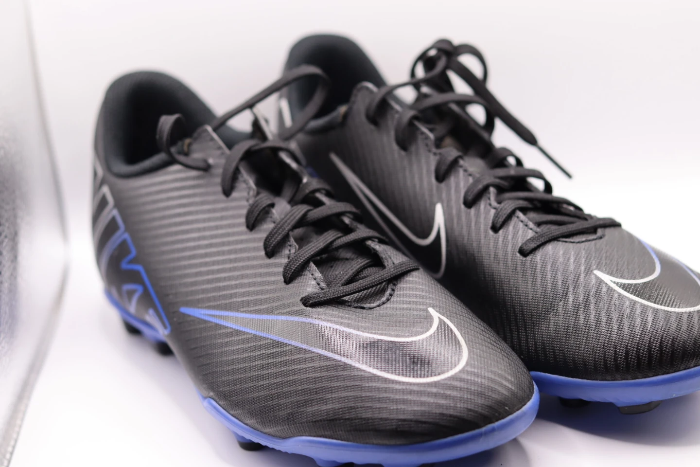 Nike mercurial cleats size 5.5 - photo 4