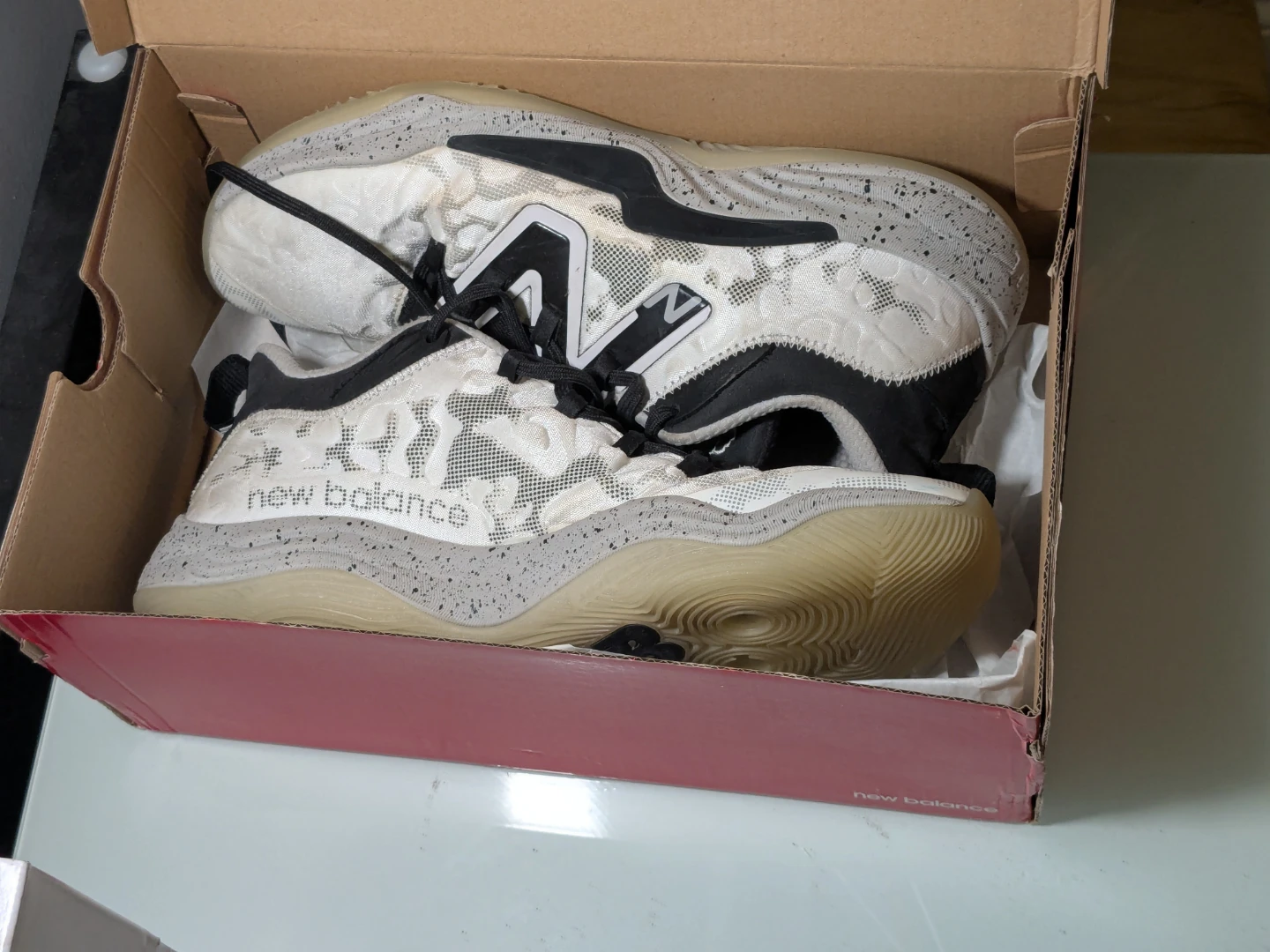 New Balance Two Wxy V3 Basketball Shoes (SEND OFFERS)