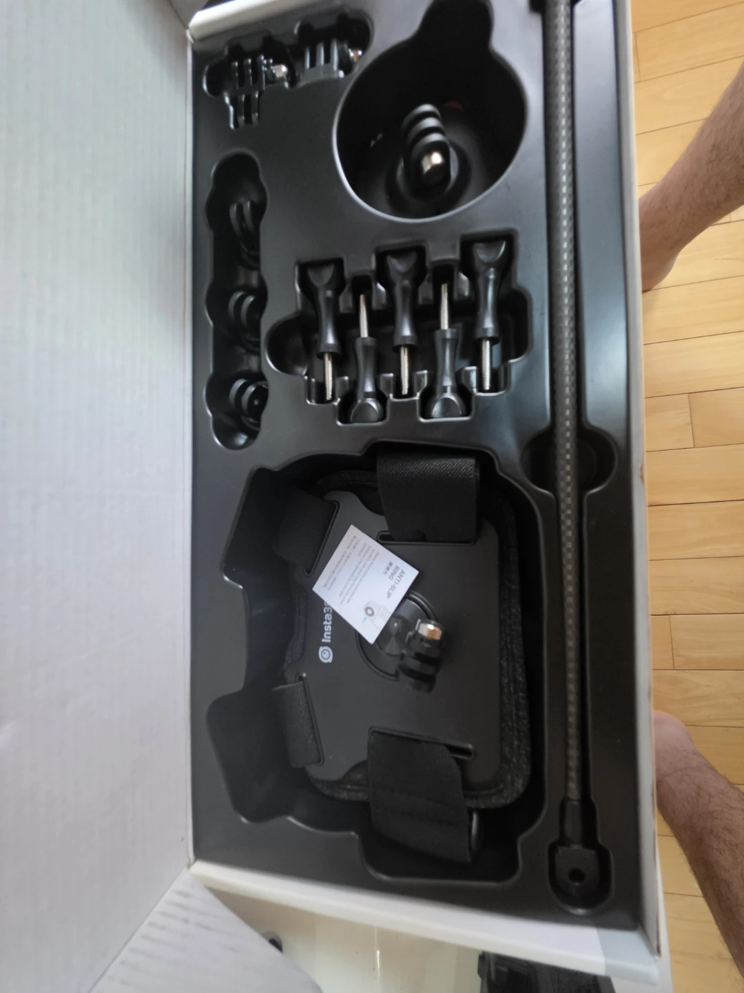 Insta360 X3 Snow Bundle Action Camera Kit - photo 3