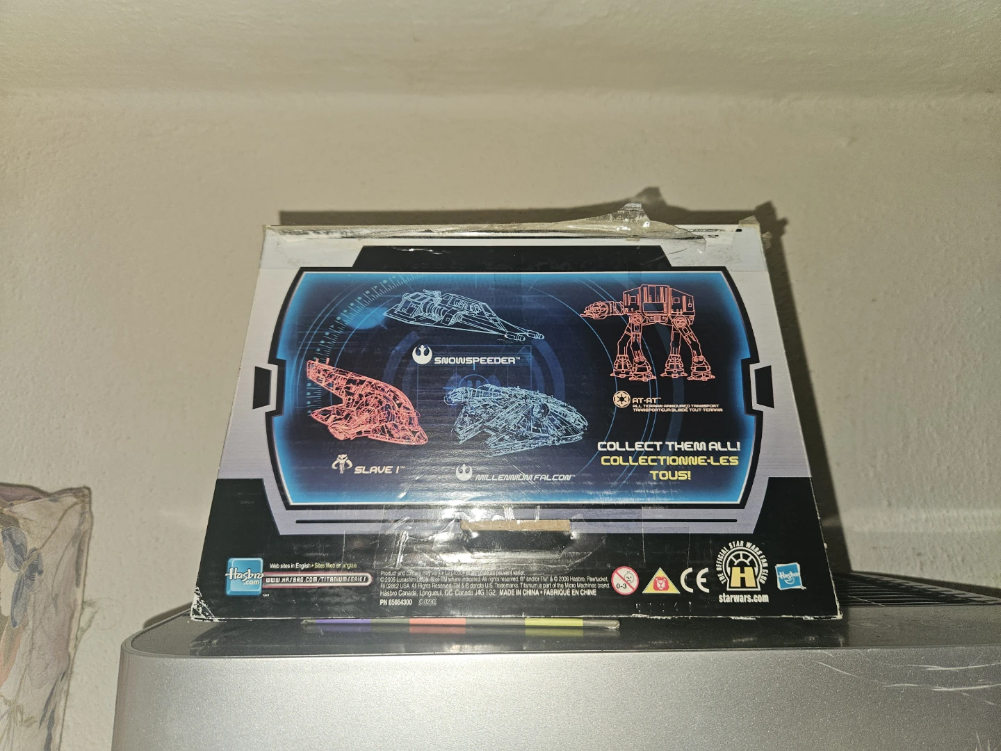 Star Wars Titanium Series Millennium Falcon & AT-AT - photo 4