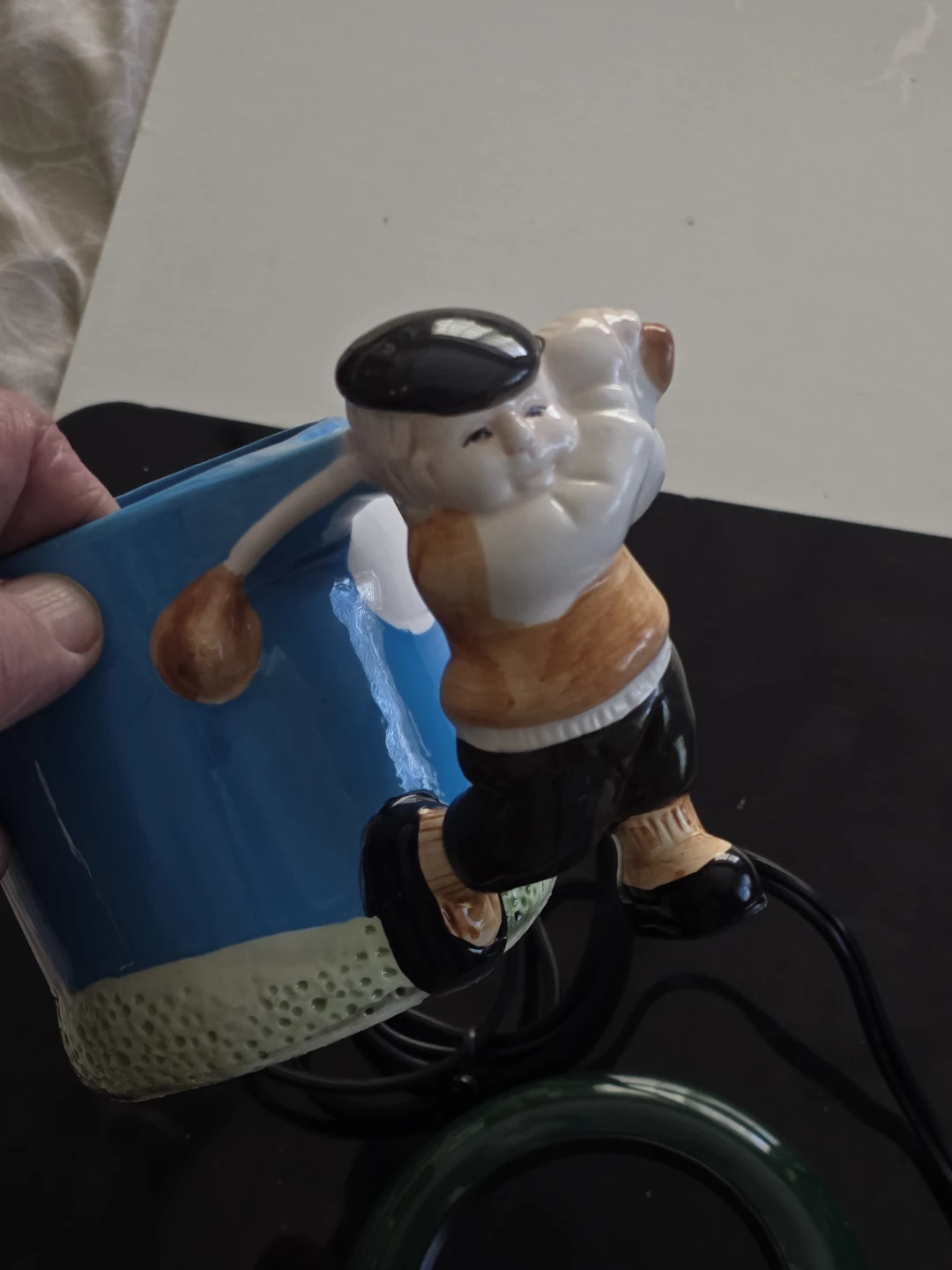 Vintage "Golfer" Ceramic Mug Cup Warmer - photo 2