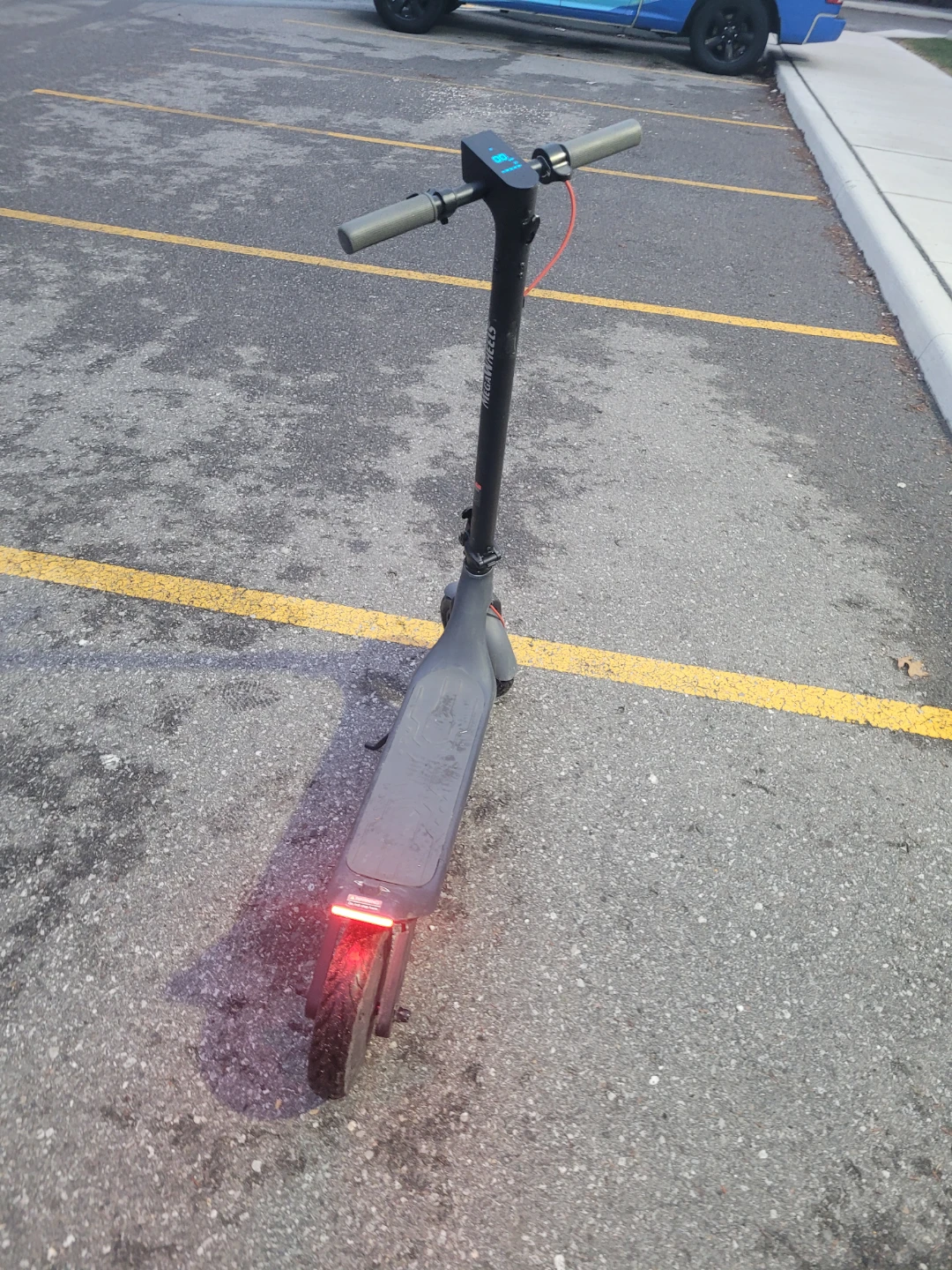 A6L ECO E-Scooter - photo 2
