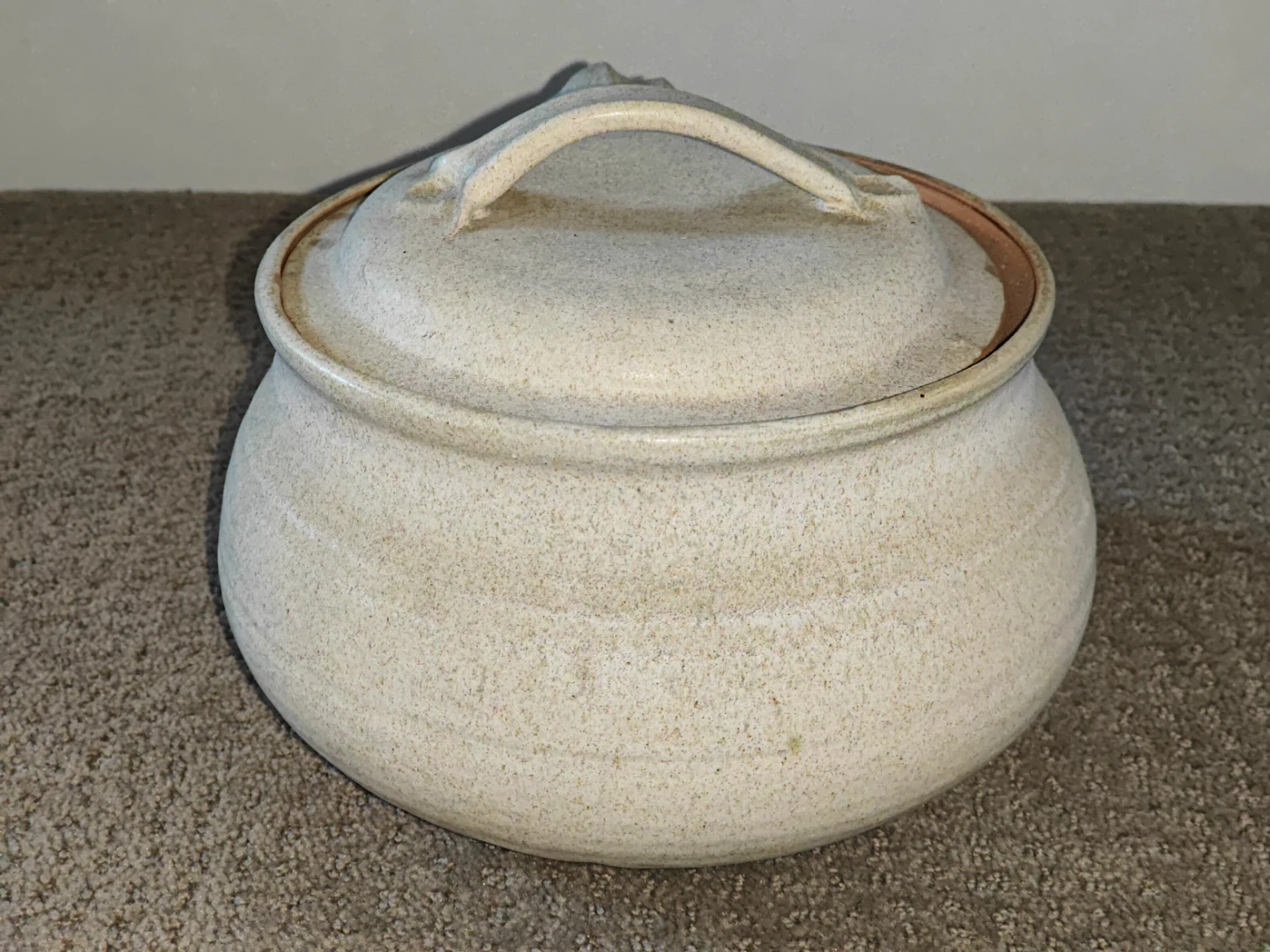 Large Casserole Pot Hand Crafted Vintage Art Pottery Dish Signed - photo 3