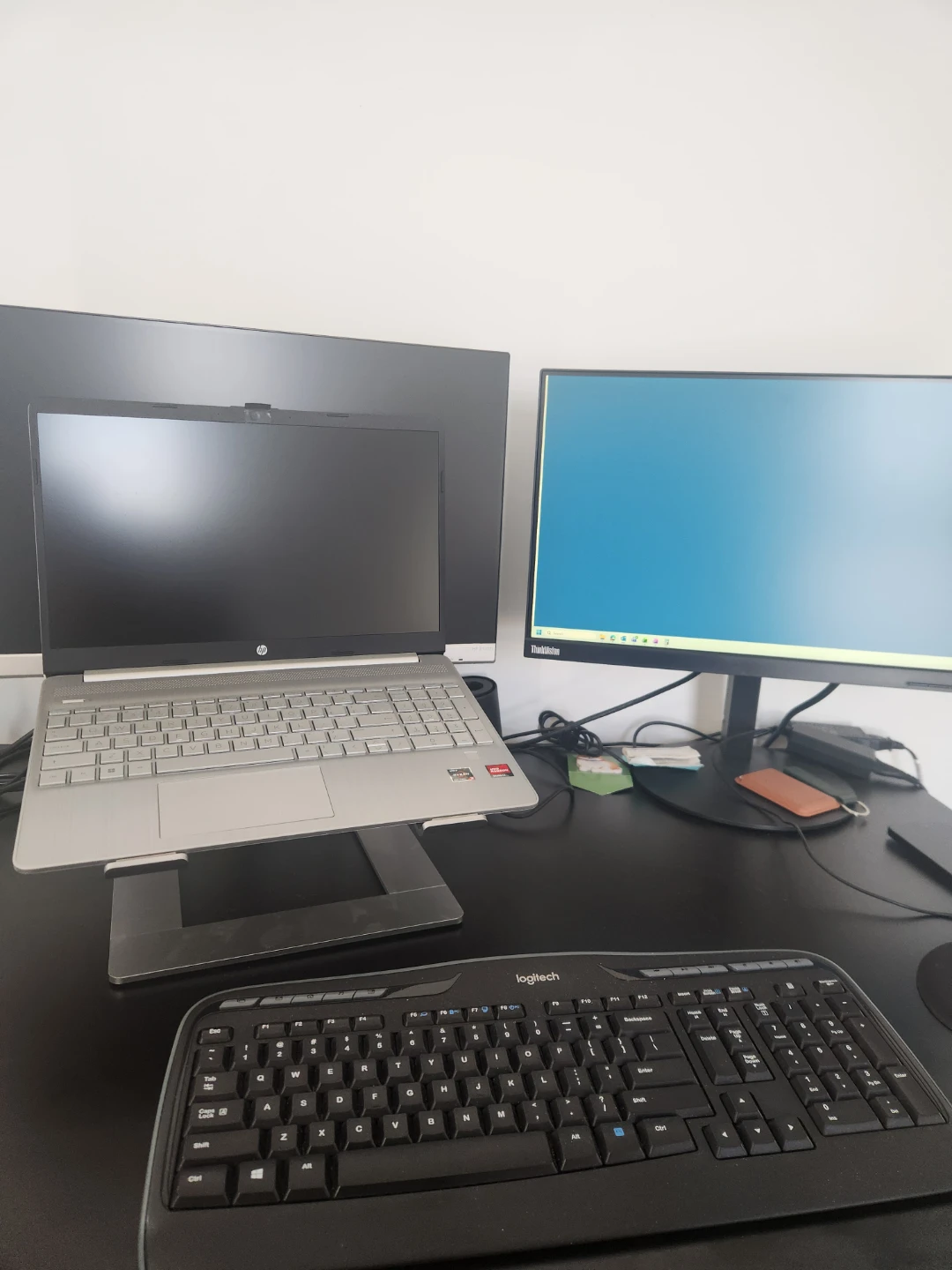 Laptop stand - photo 2