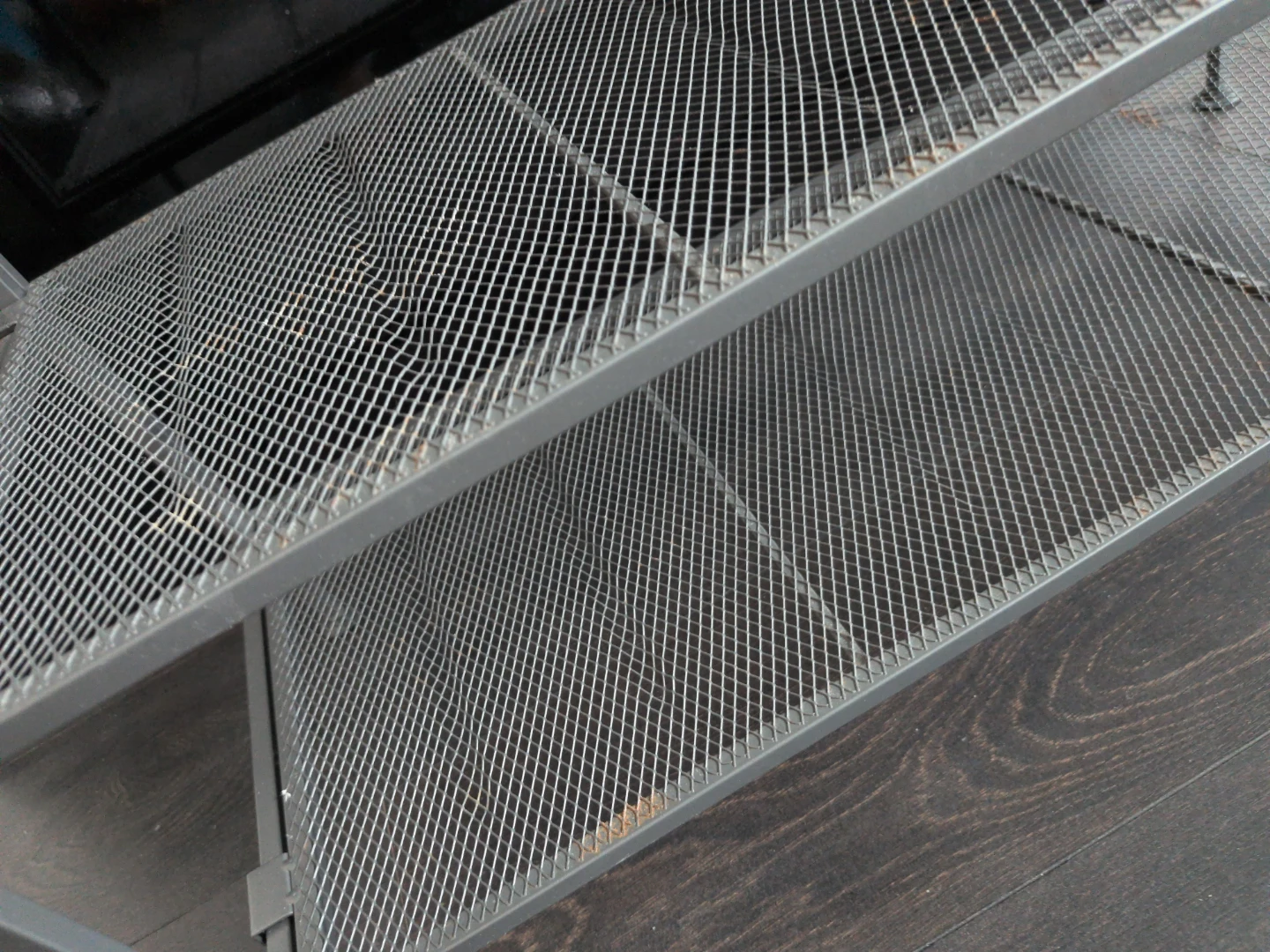 Grey Metal Mesh 2-Tier Shoes rack【Moving sale❗】 - photo 3