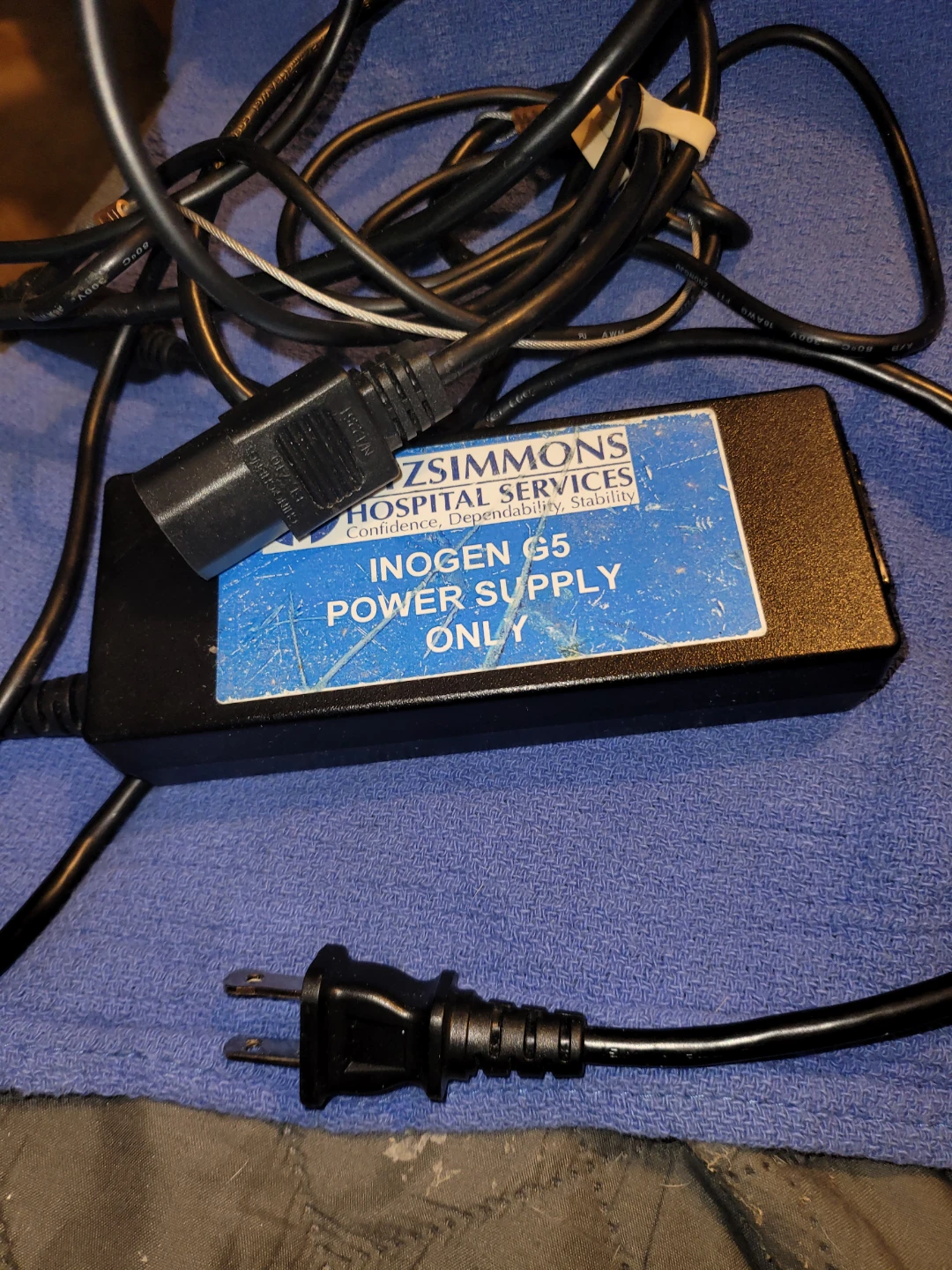 Inogen oxygen G5 Power Supply Adapter - photo 3