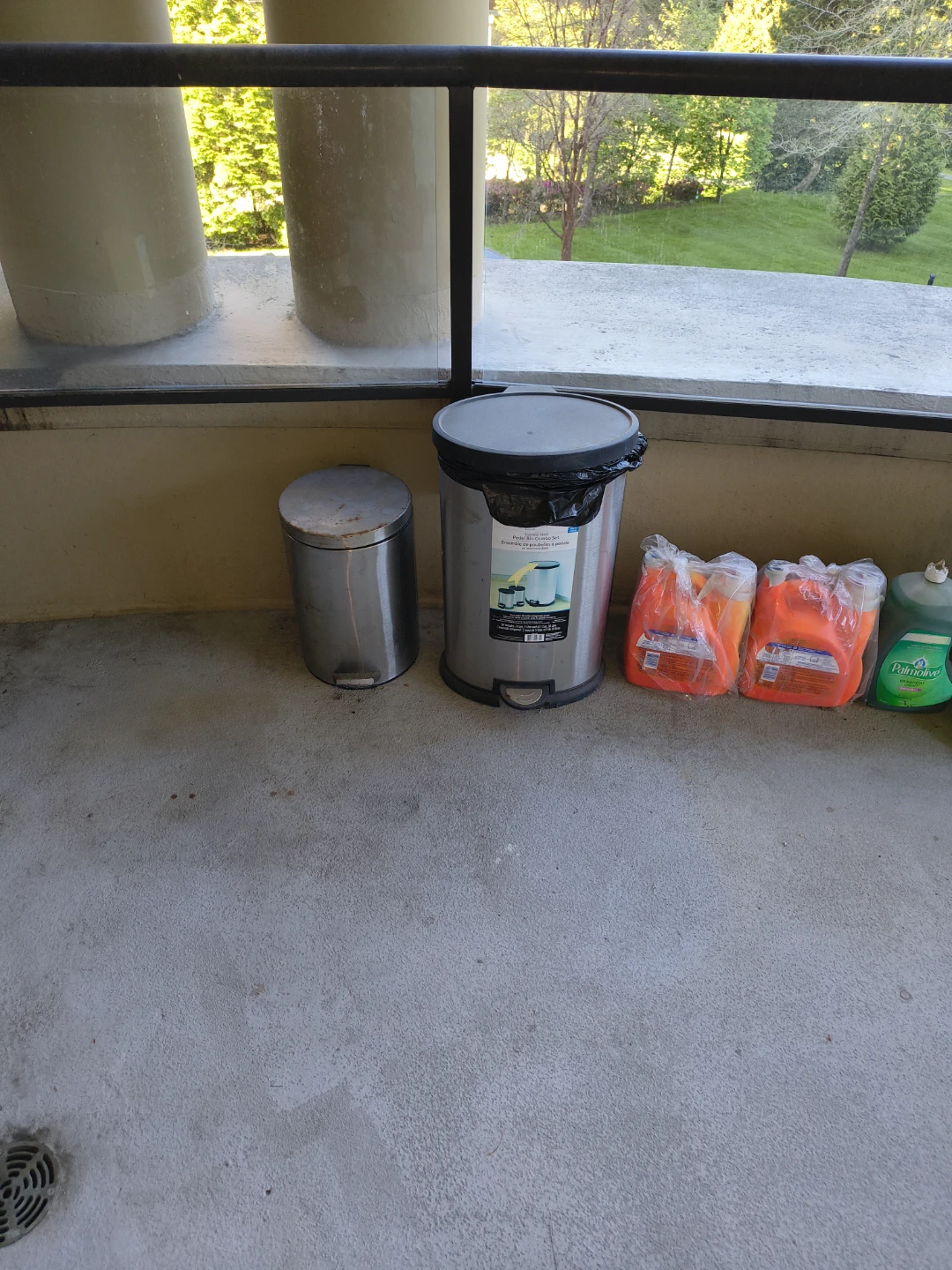 Stainless Steel Step Trash Can and Round Canister