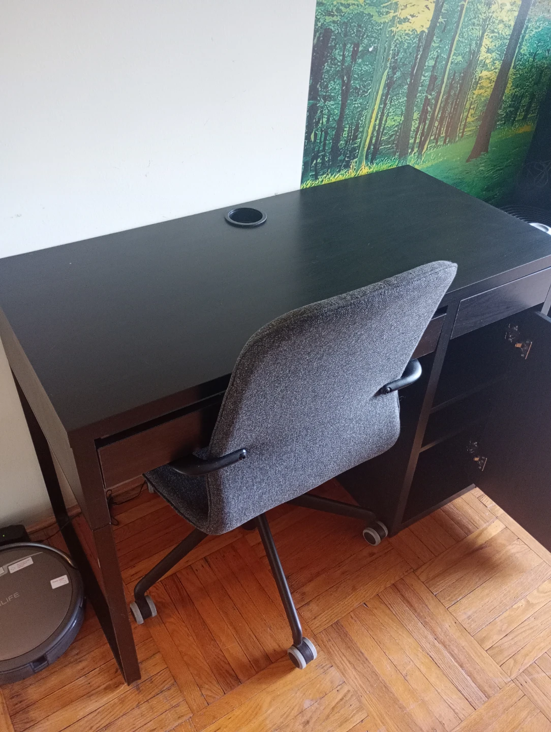 IKEA MICKE Desk - Black-brown - photo 4