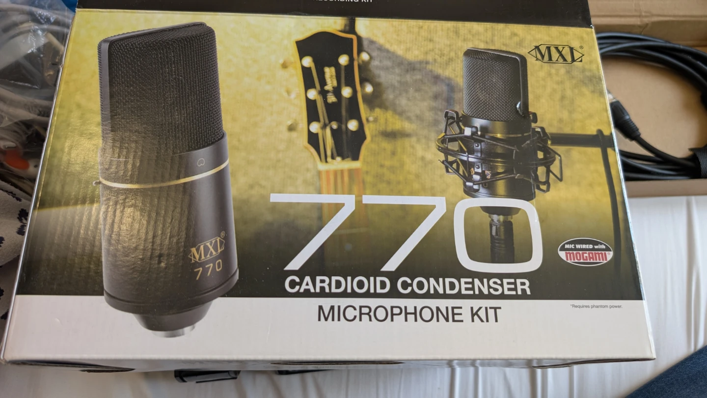 MXL 770 Cardioid Condenser Microphone Kit - photo 2