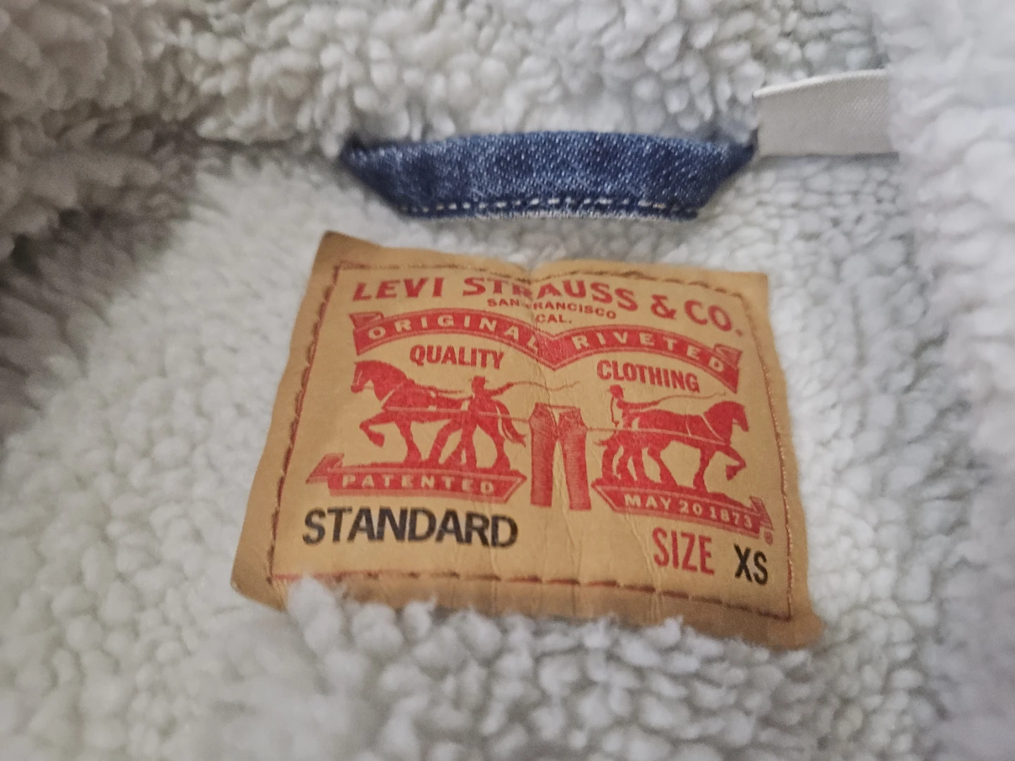 Levi's Sherpa Lined Denim Jacket - XS