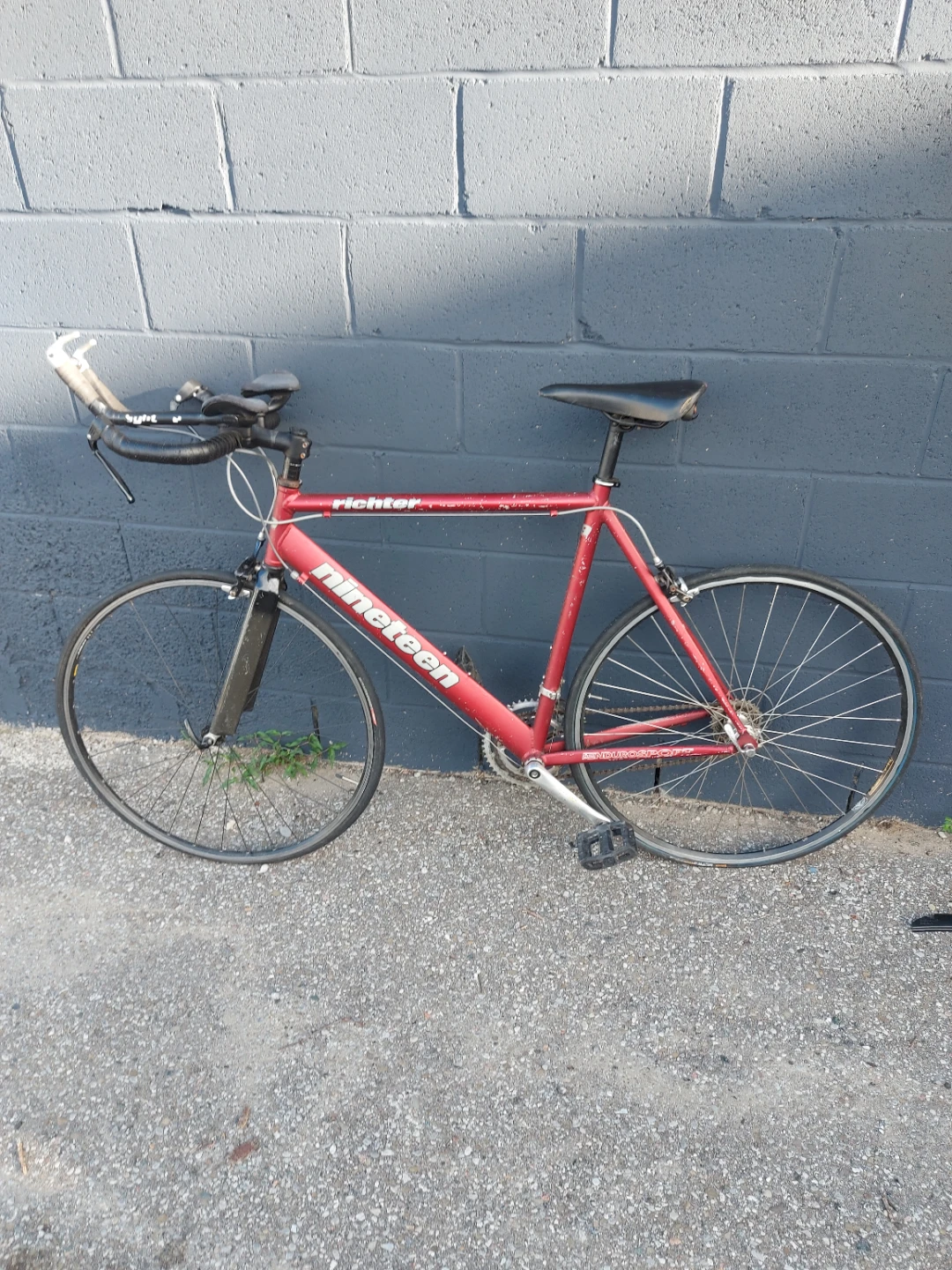 Red Richter Nineteen Road Bike