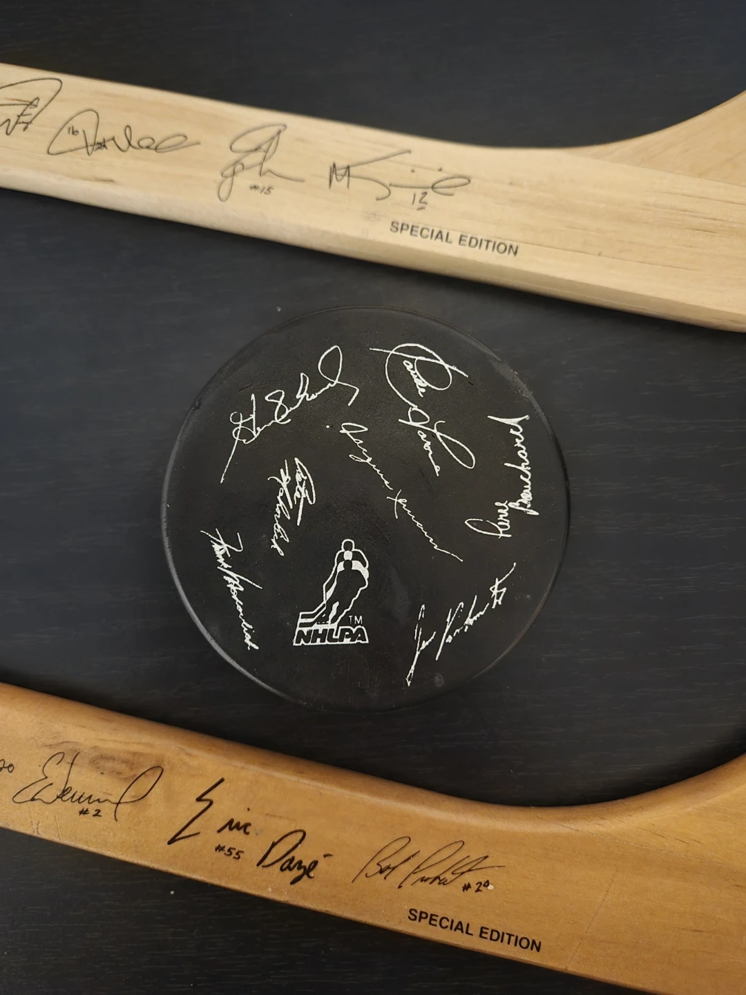 Vintage 1972 Canadiens Puck-Dryden, Lafleur,  Sticks, Schedule - photo 4