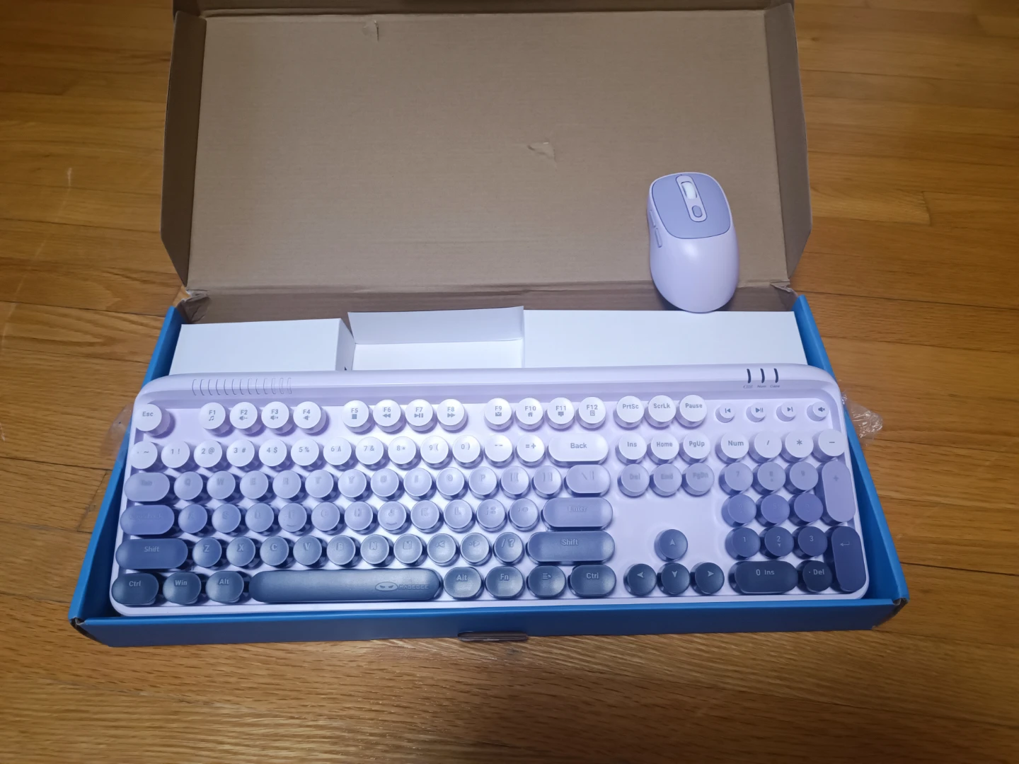 MageGee V920 Wireless Keyboard and Mouse Combo - Purple - photo 3