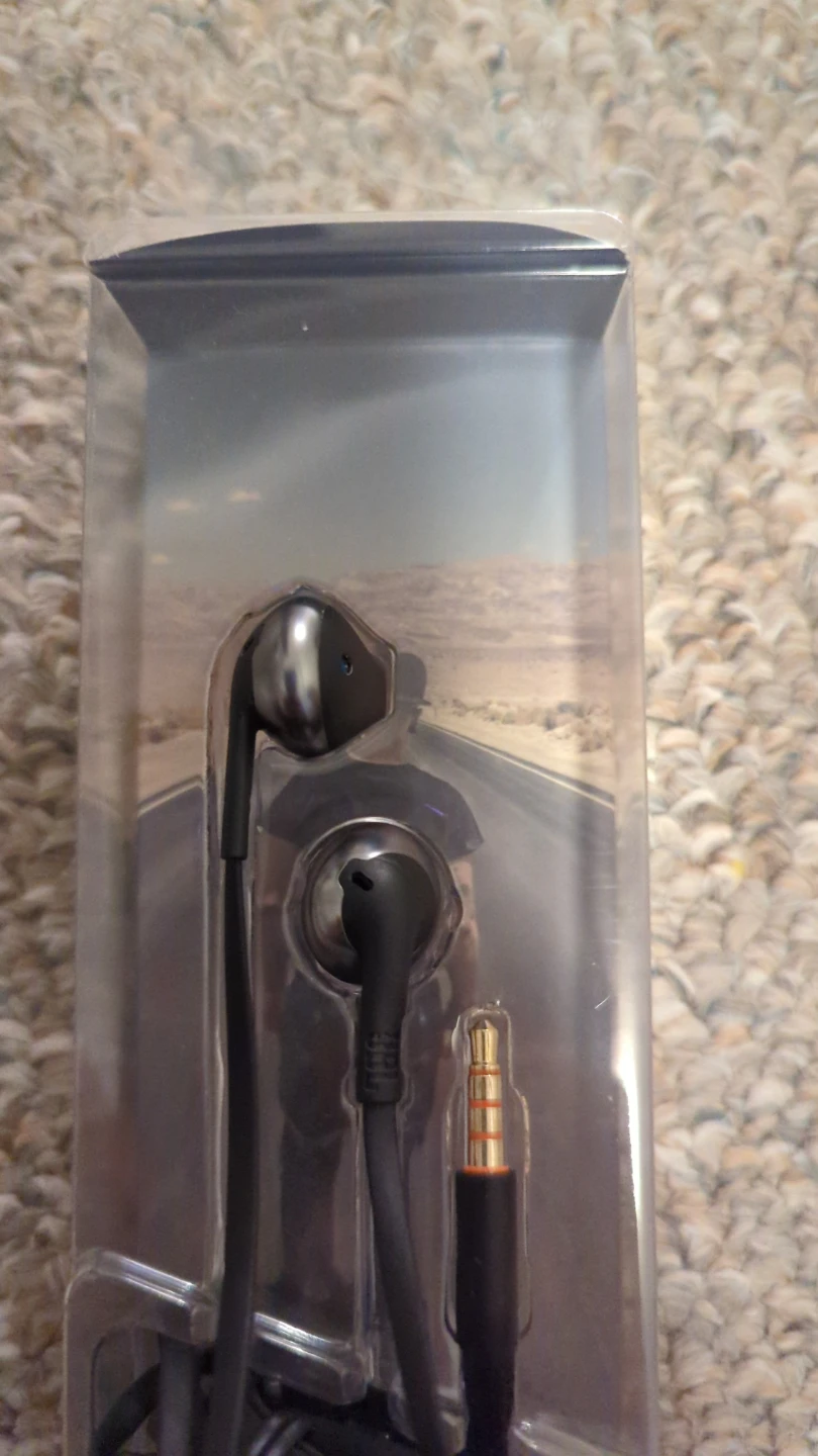 JBL Wired Earbuds