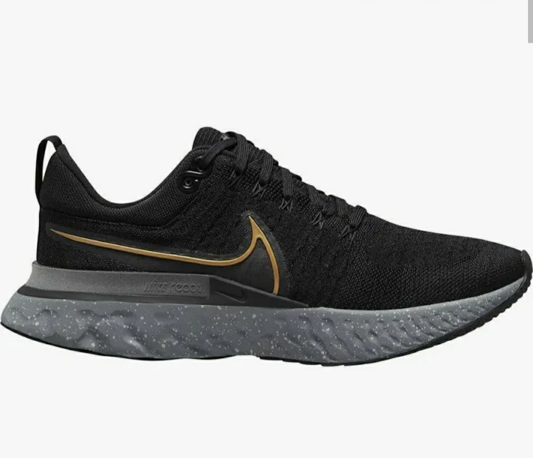 Brand new Nike Mens React Infinity Run Flyknit