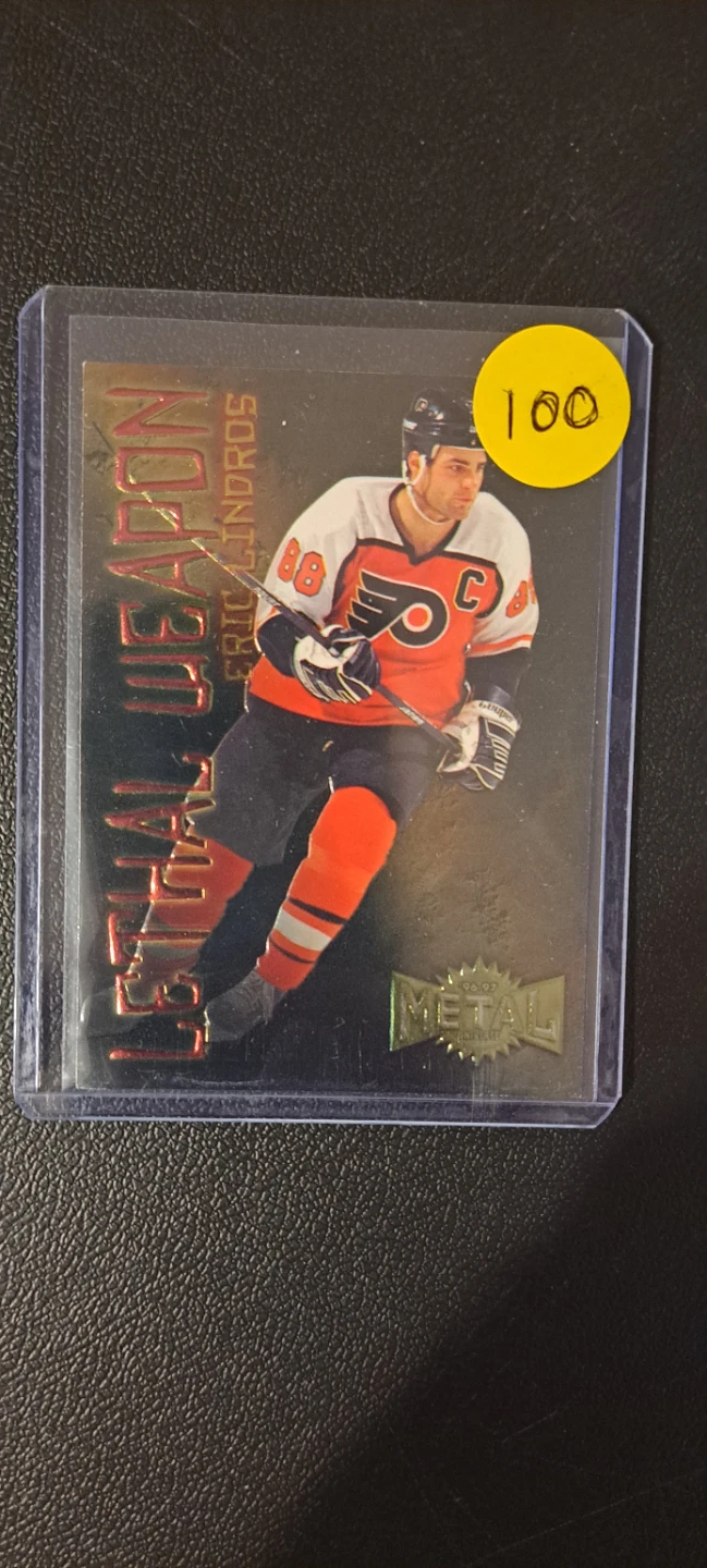 1996-97 Metal Eric Lindros "Lethal Weapon" Hockey Card