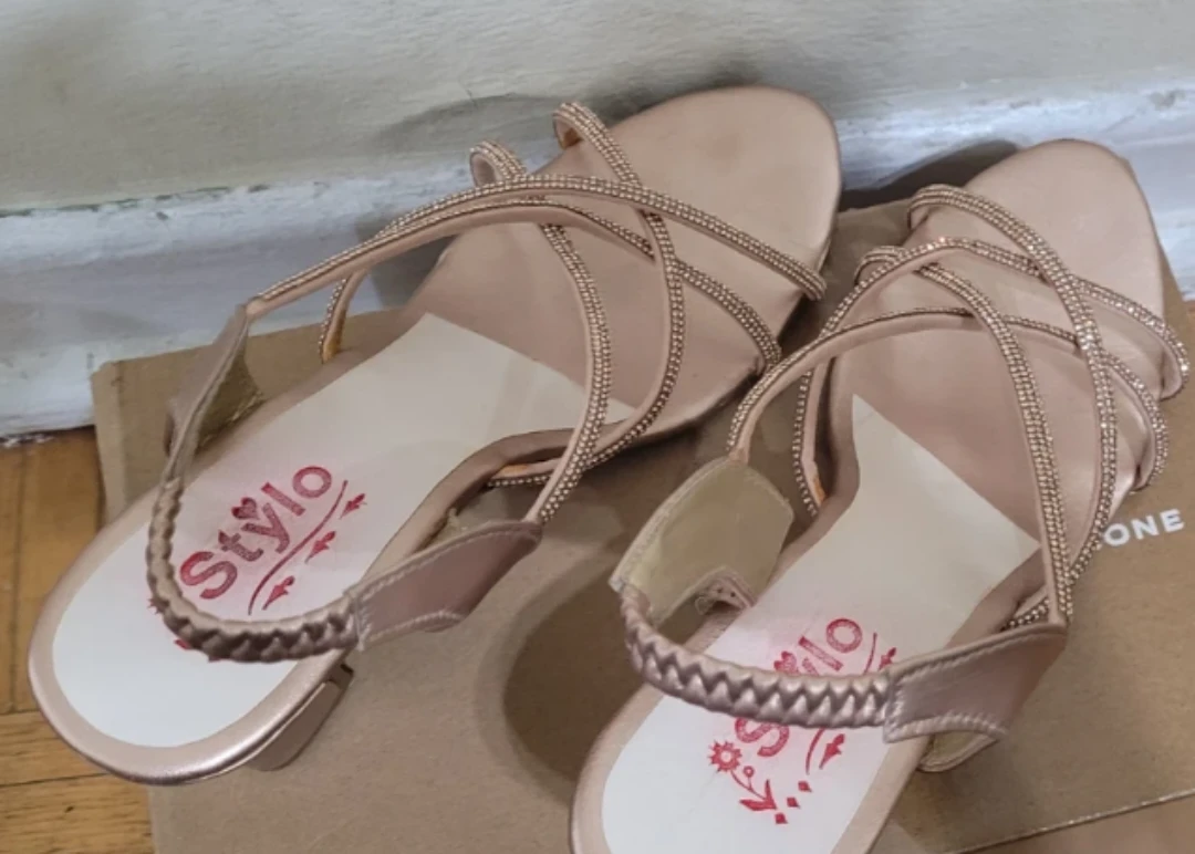 Stylo Rose Gold Embellished Block Heel Sandals - photo 3