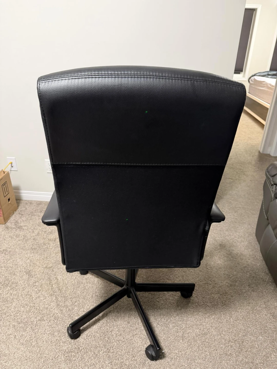 2 Black Office Chair - photo 4