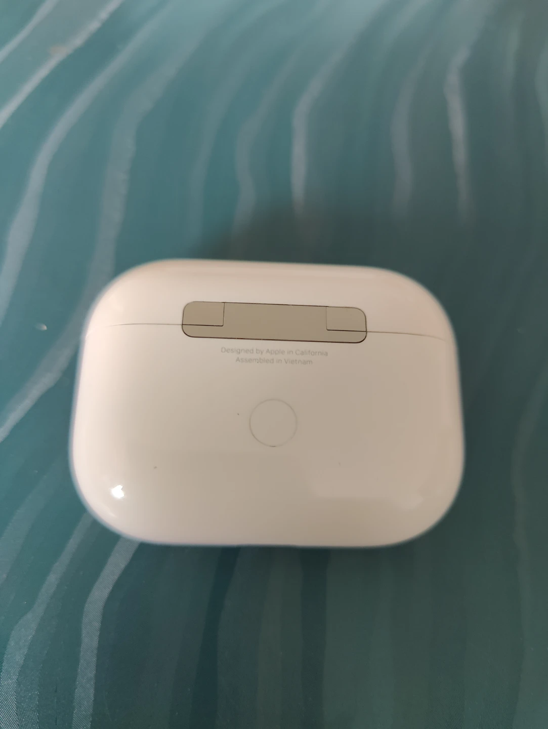 Apple AirPods Pro 2nd gen USB-C - photo 2