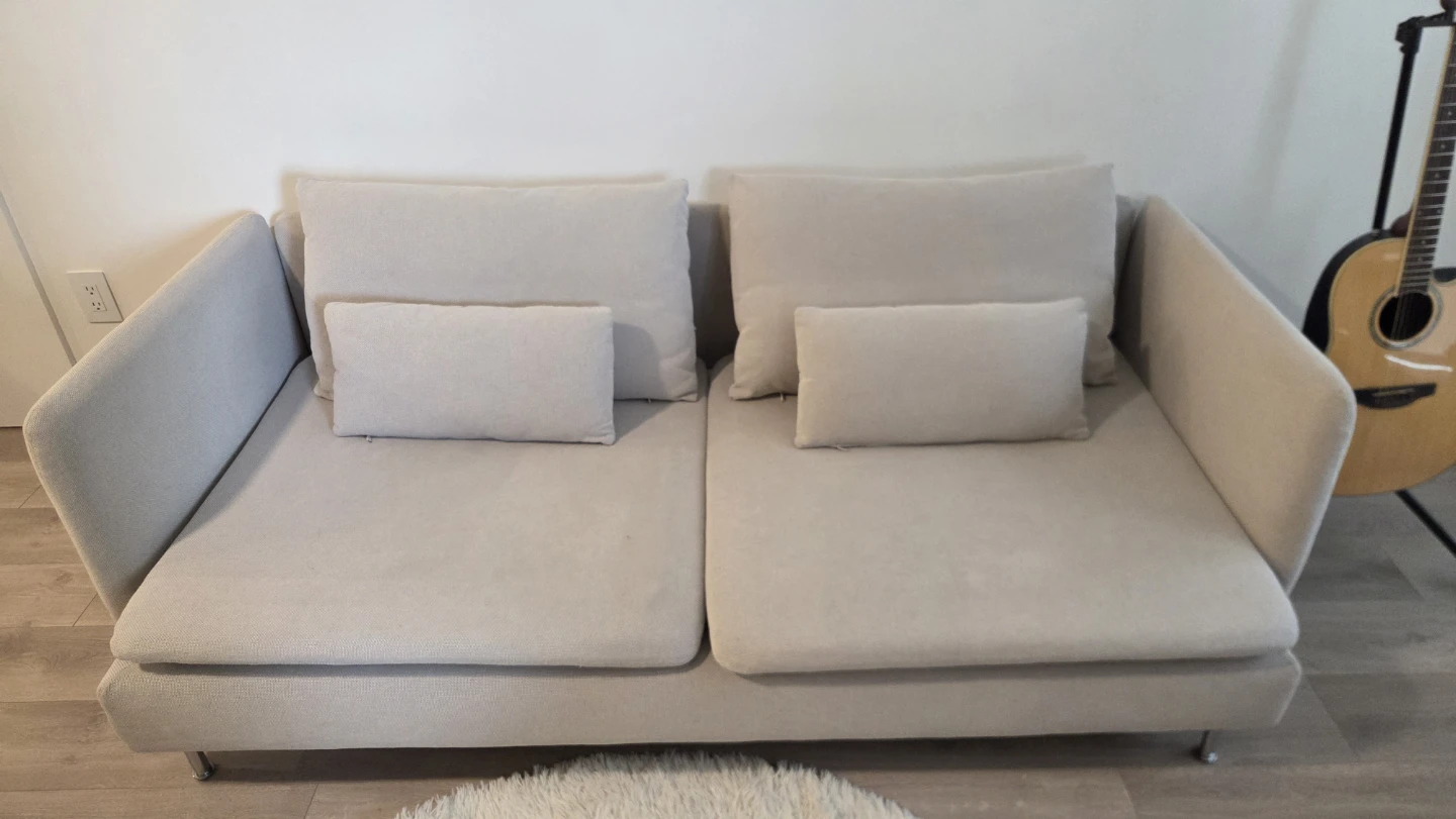 IKEA SÖDERHAMN Sofa – Modern Beige, Good Condition - photo 2