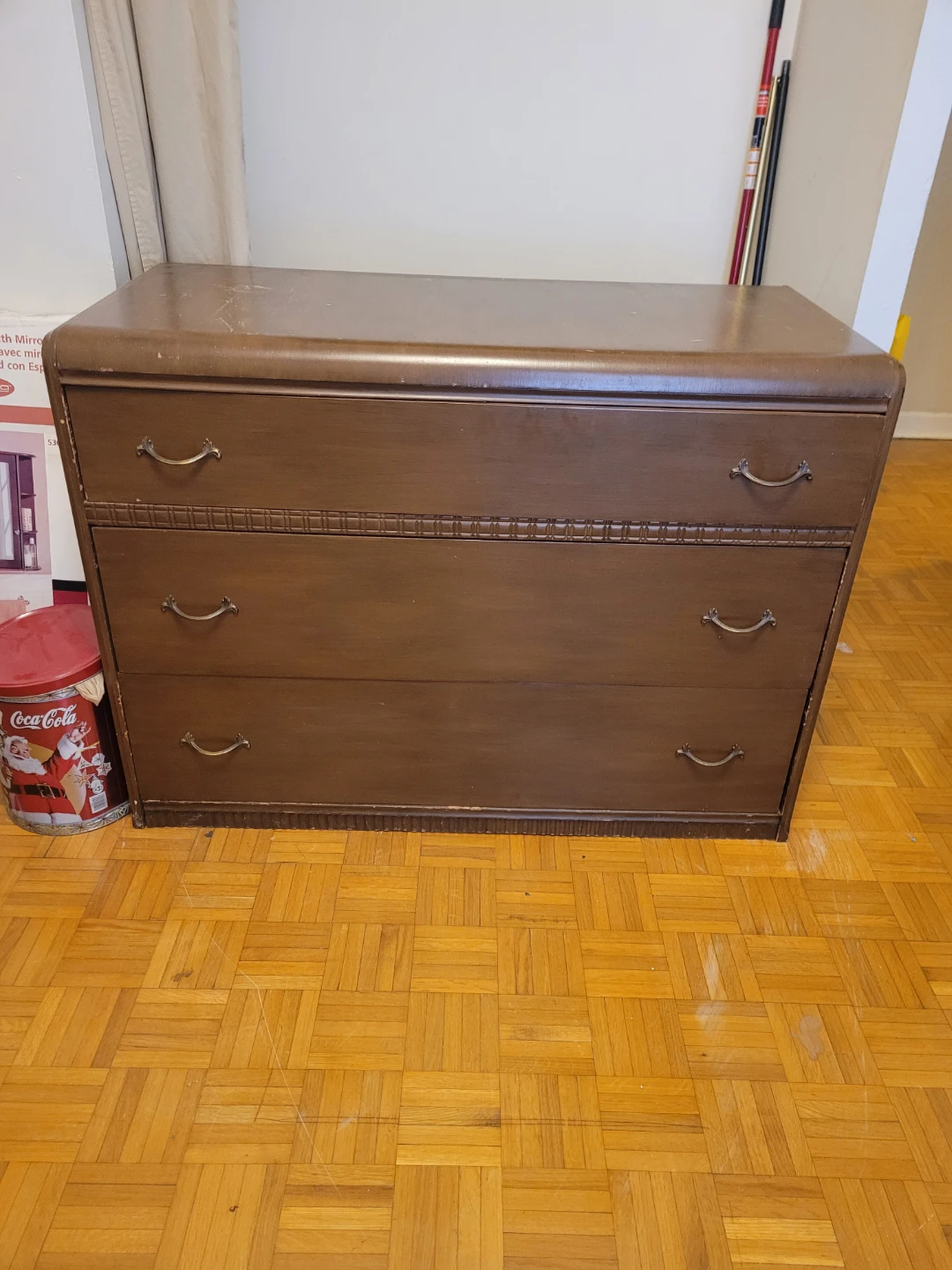 Vintage 3-Drawer Dresser