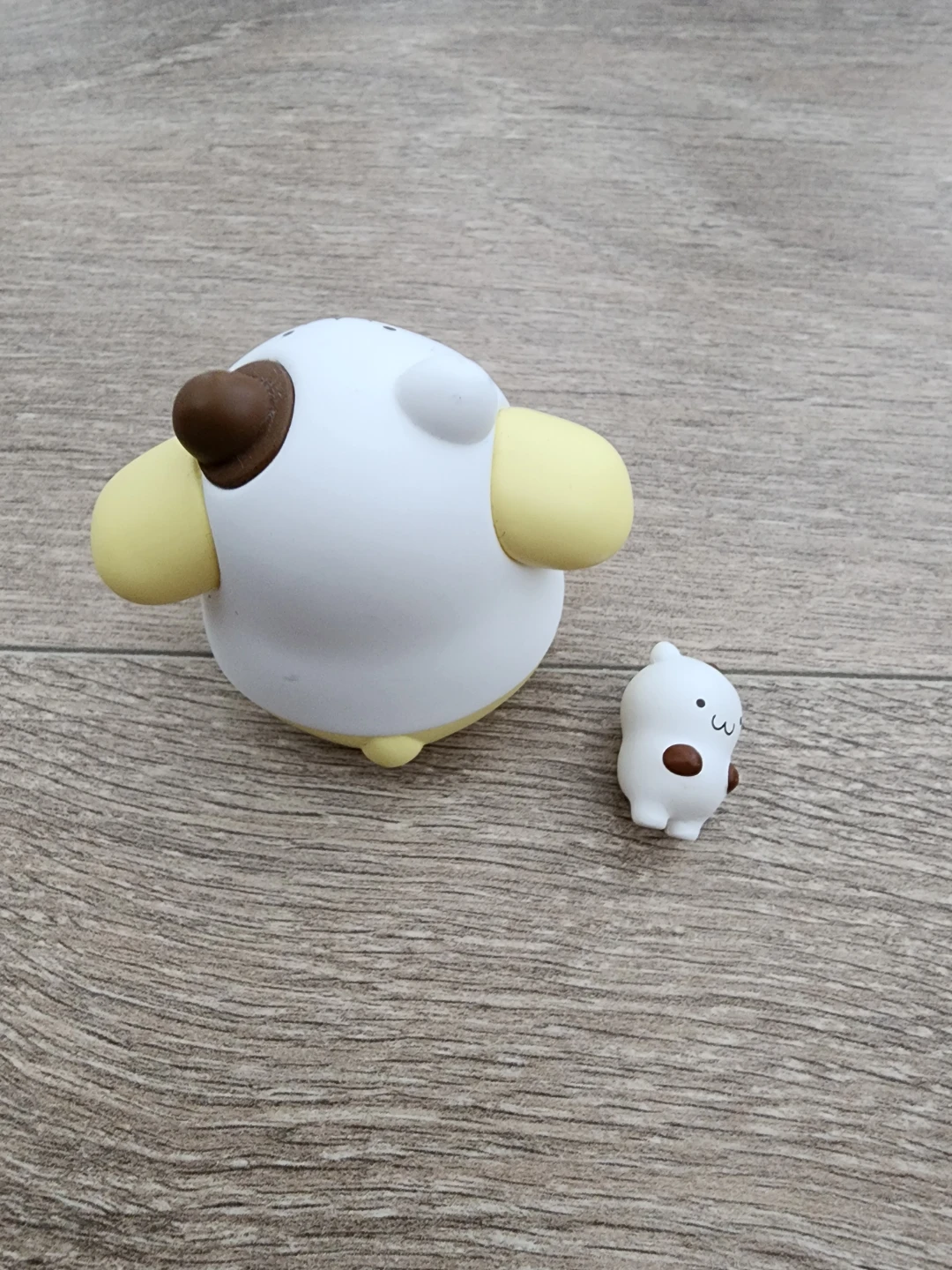 Sanrio Pompompurin and Muffin Figure - photo 2