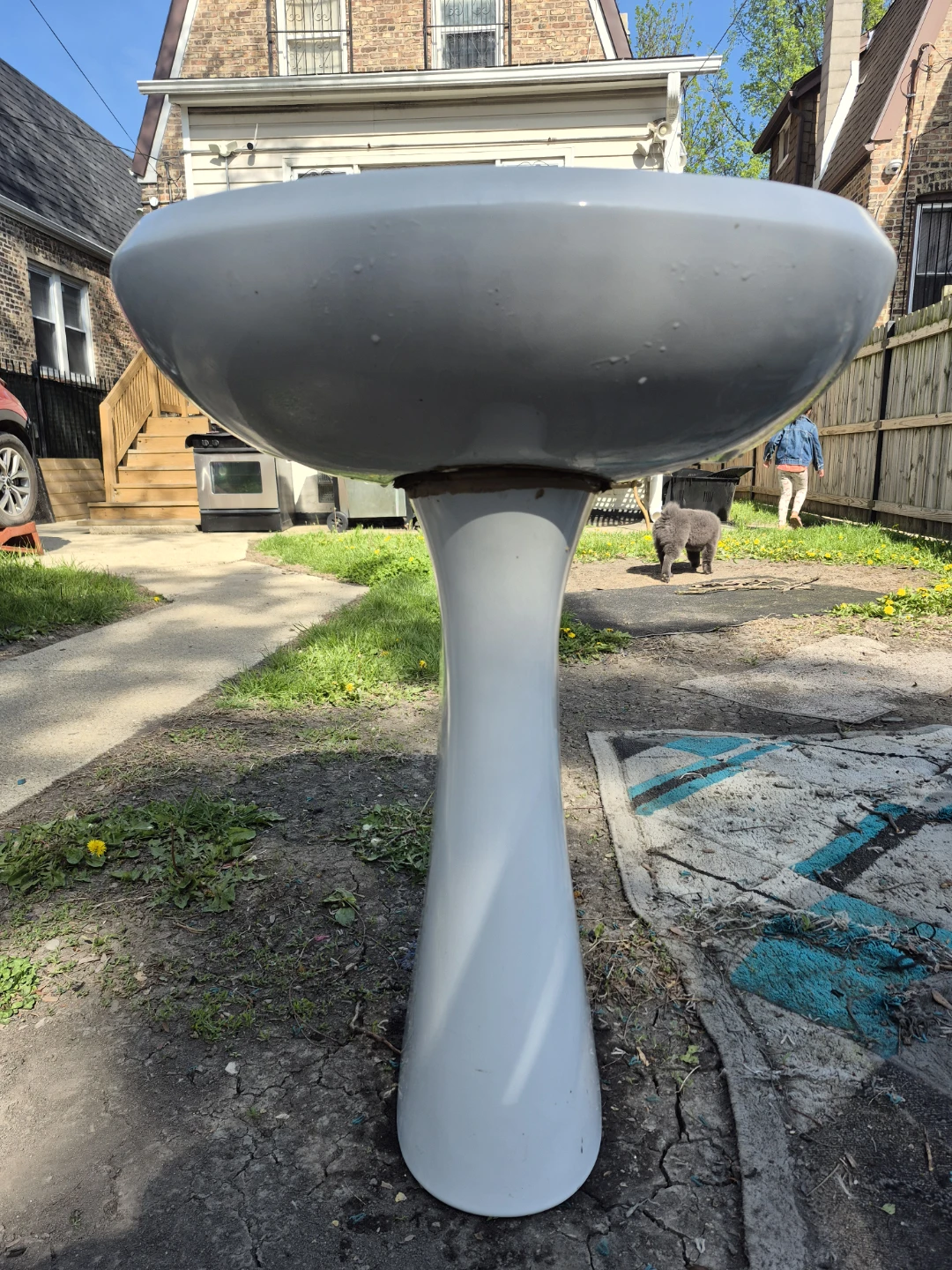Pedestal Sink with Faucet