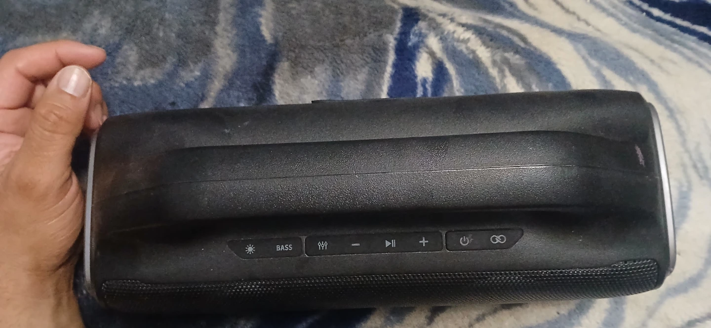 YIER Portable Bluetooth Speaker with Handle - photo 3