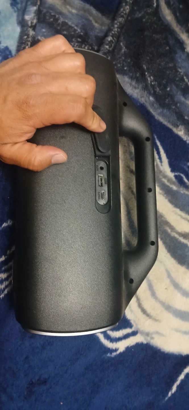 YIER Portable Bluetooth Speaker with Handle - photo 5