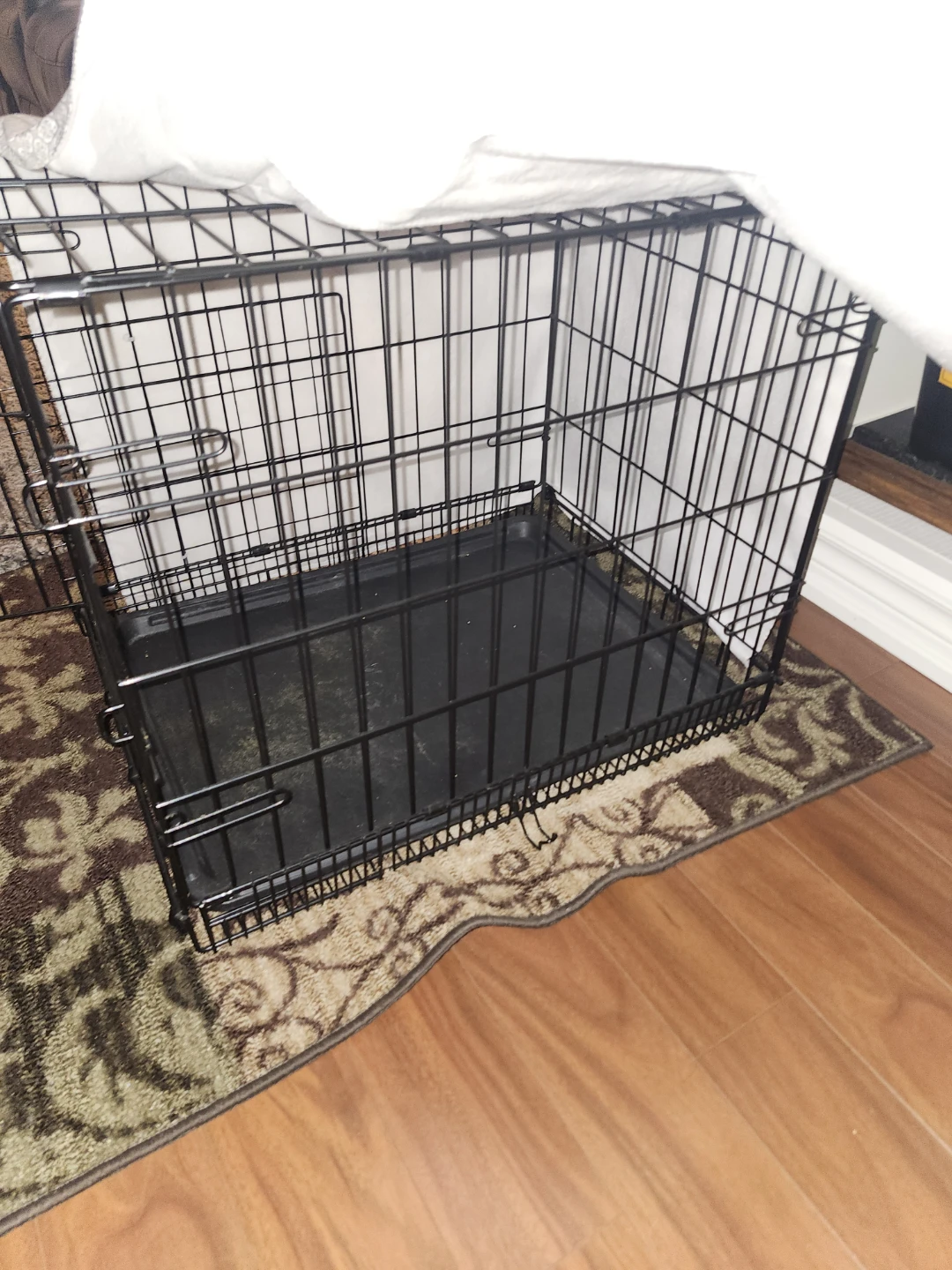 Wire Dog Crate with Black Tray - photo 2