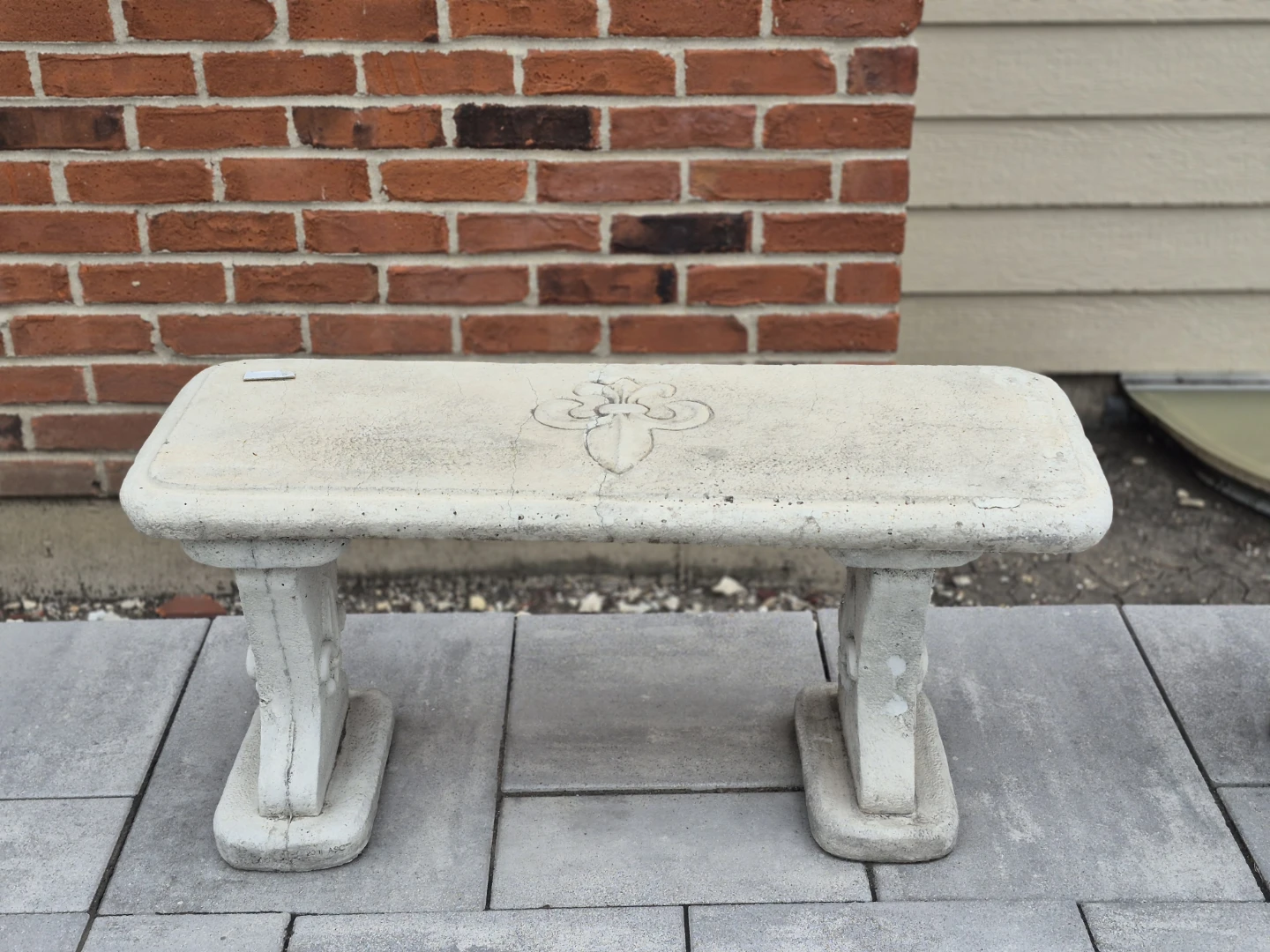 Concrete Garden Bench with Fleur de Lis - photo 2