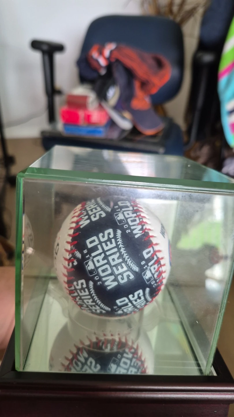 Whitesox fans this is from the year we did it! - photo 2