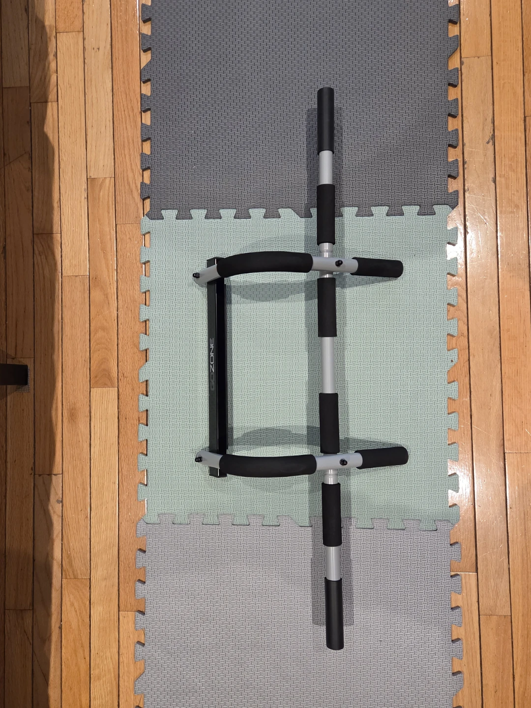 GoZone Doorway Pull-Up Bar - photo 3