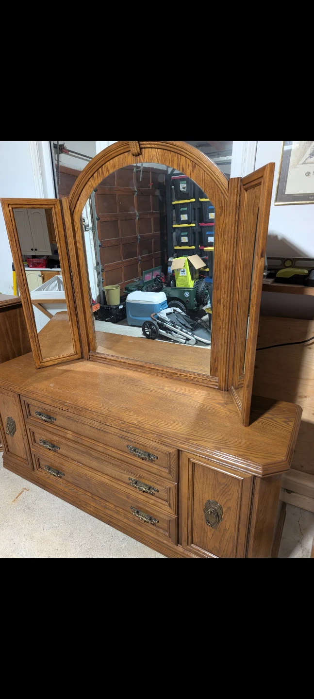 Oak Dresser with Tri-Fold Mirror and Matching Nightstands - photo 2