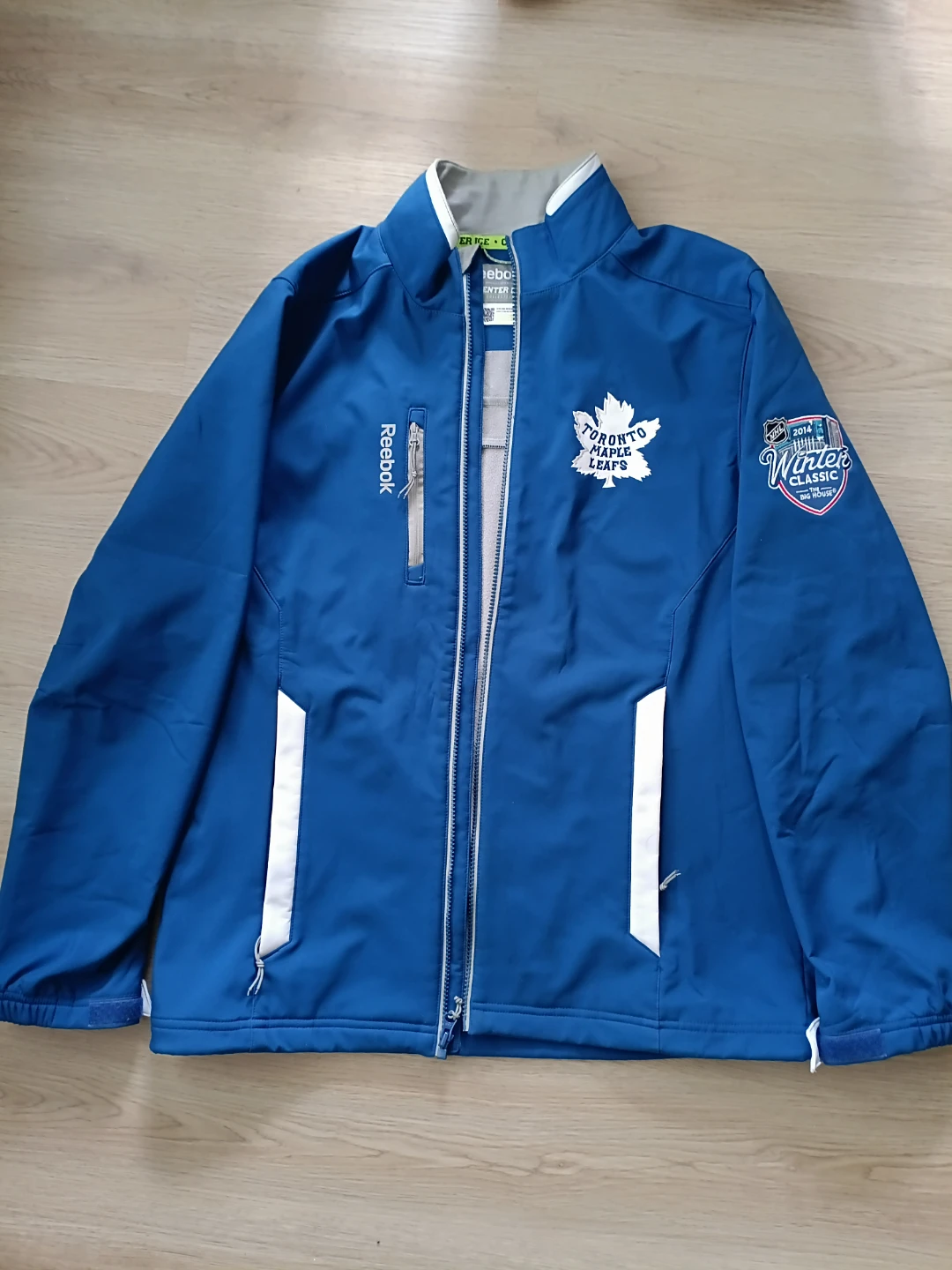 Reebok Toronto Maple 2014 Winter Classic Jacket - photo 2