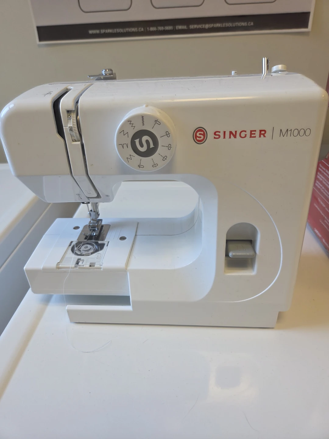 Singer Mending M1000 Sewing Machine