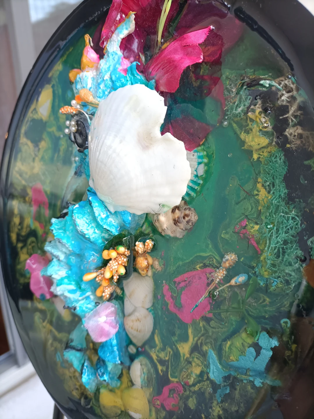Resin Art Wall Decor with Seashells and Flowers - photo 3