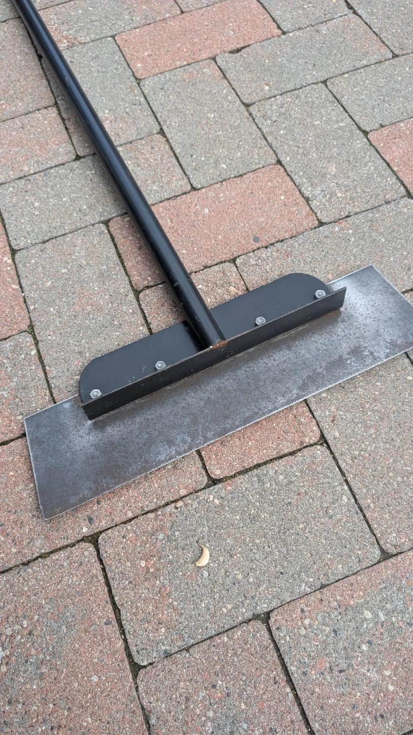 Heavy Duty Scraper Tool with Long Handle - photo 4