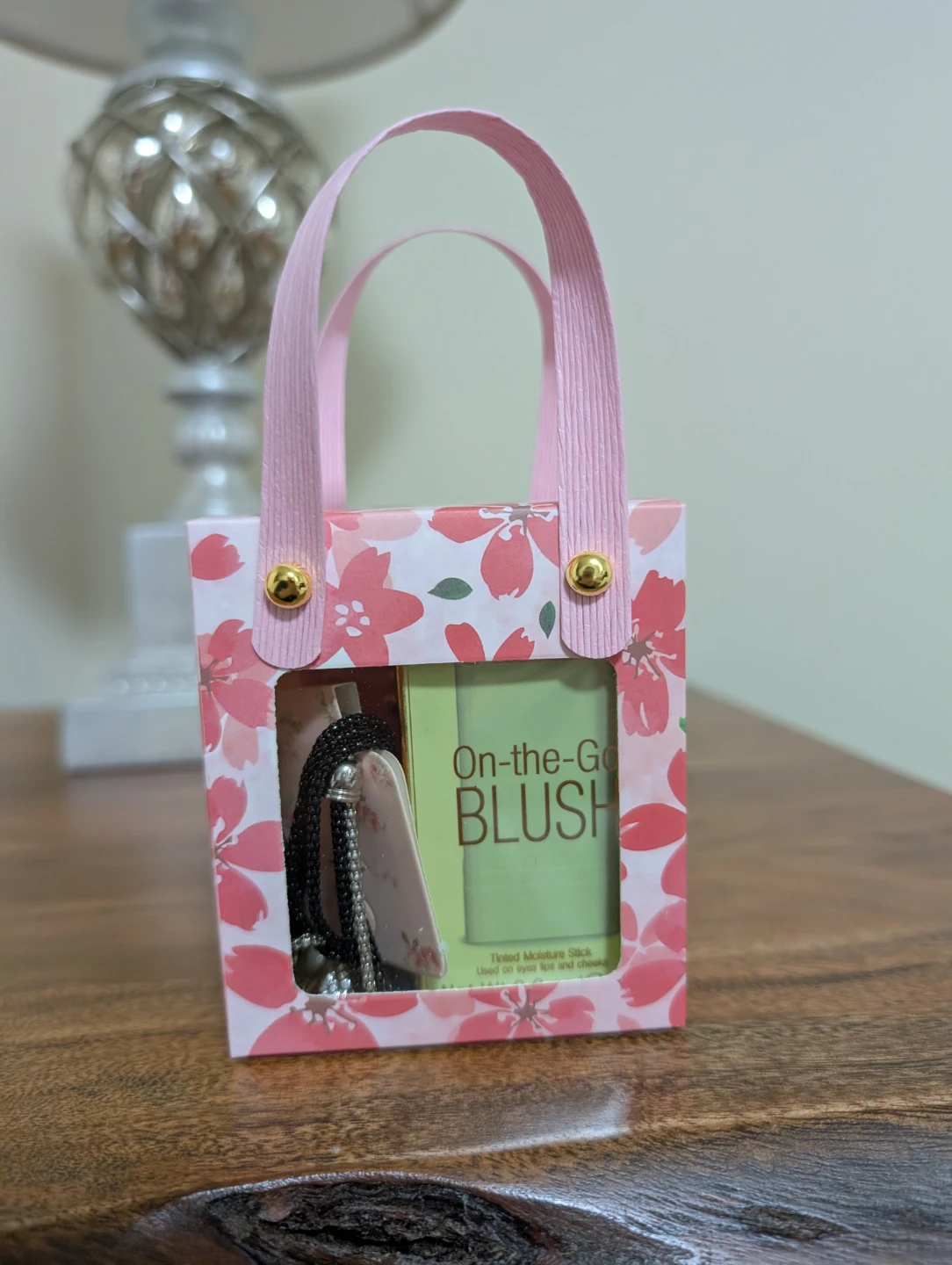 NUSH pretty birthday gift hamper